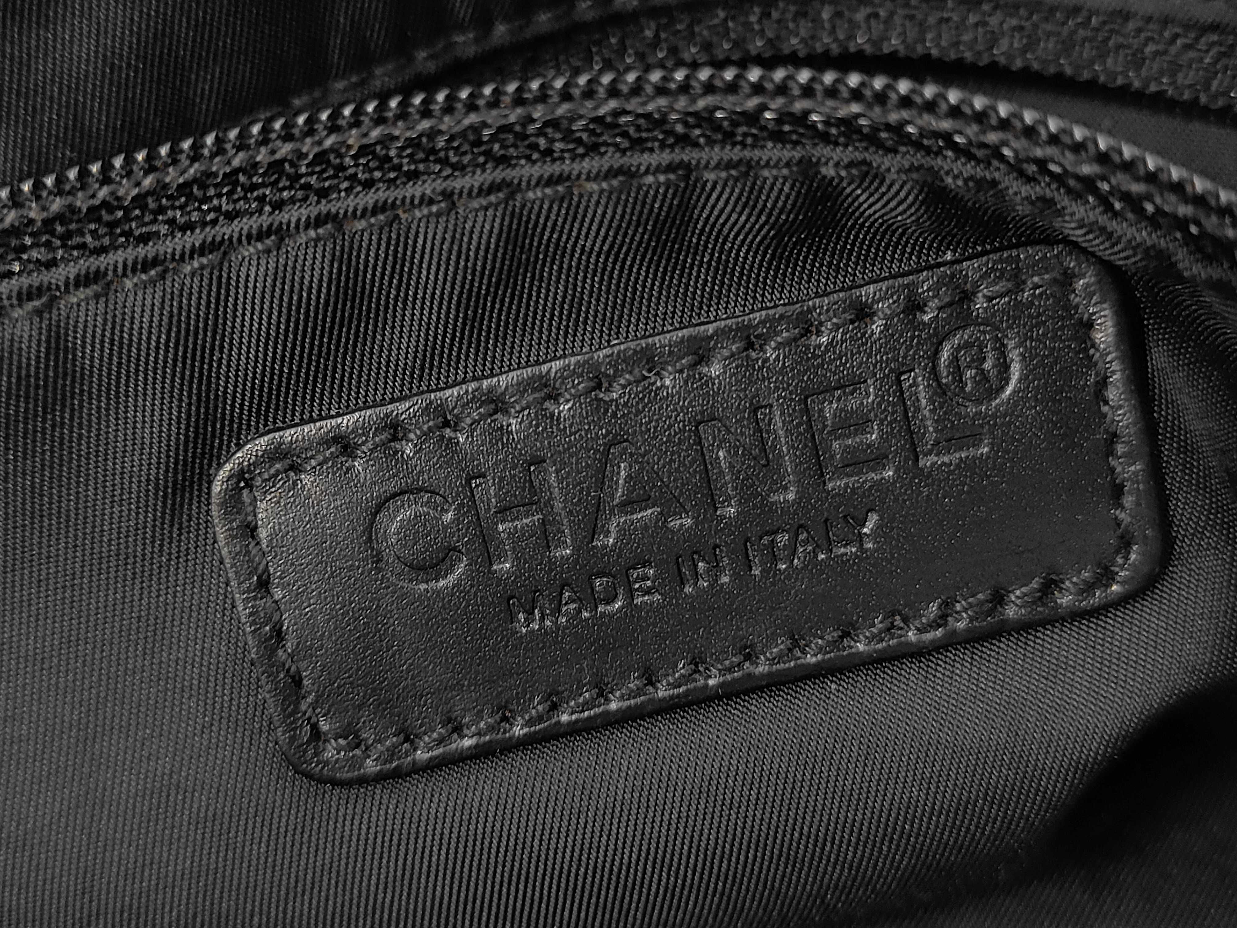 New Travel Line GM Black Serial Tote Bag — view 11