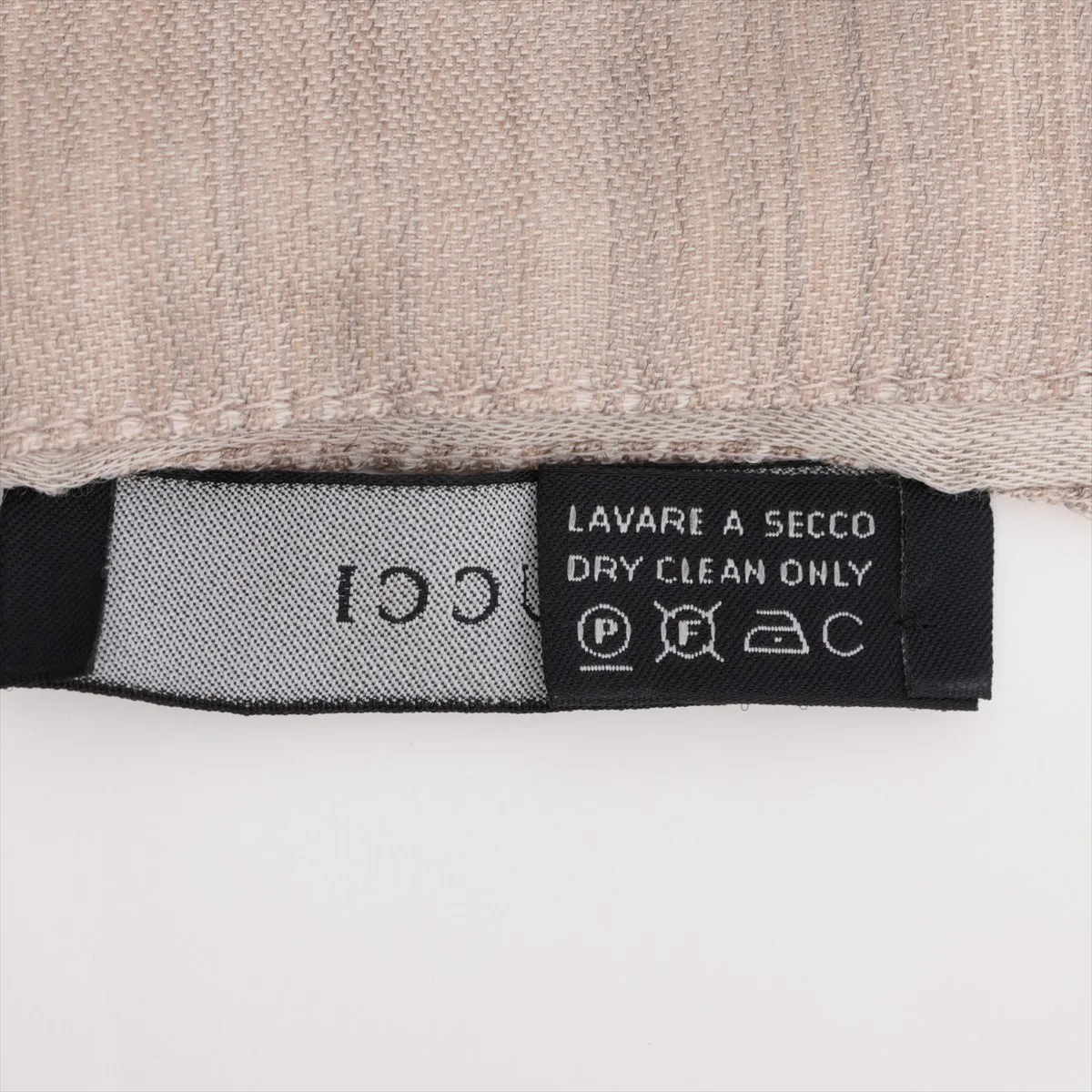 GG stole, wool x silk, beige. — view 4