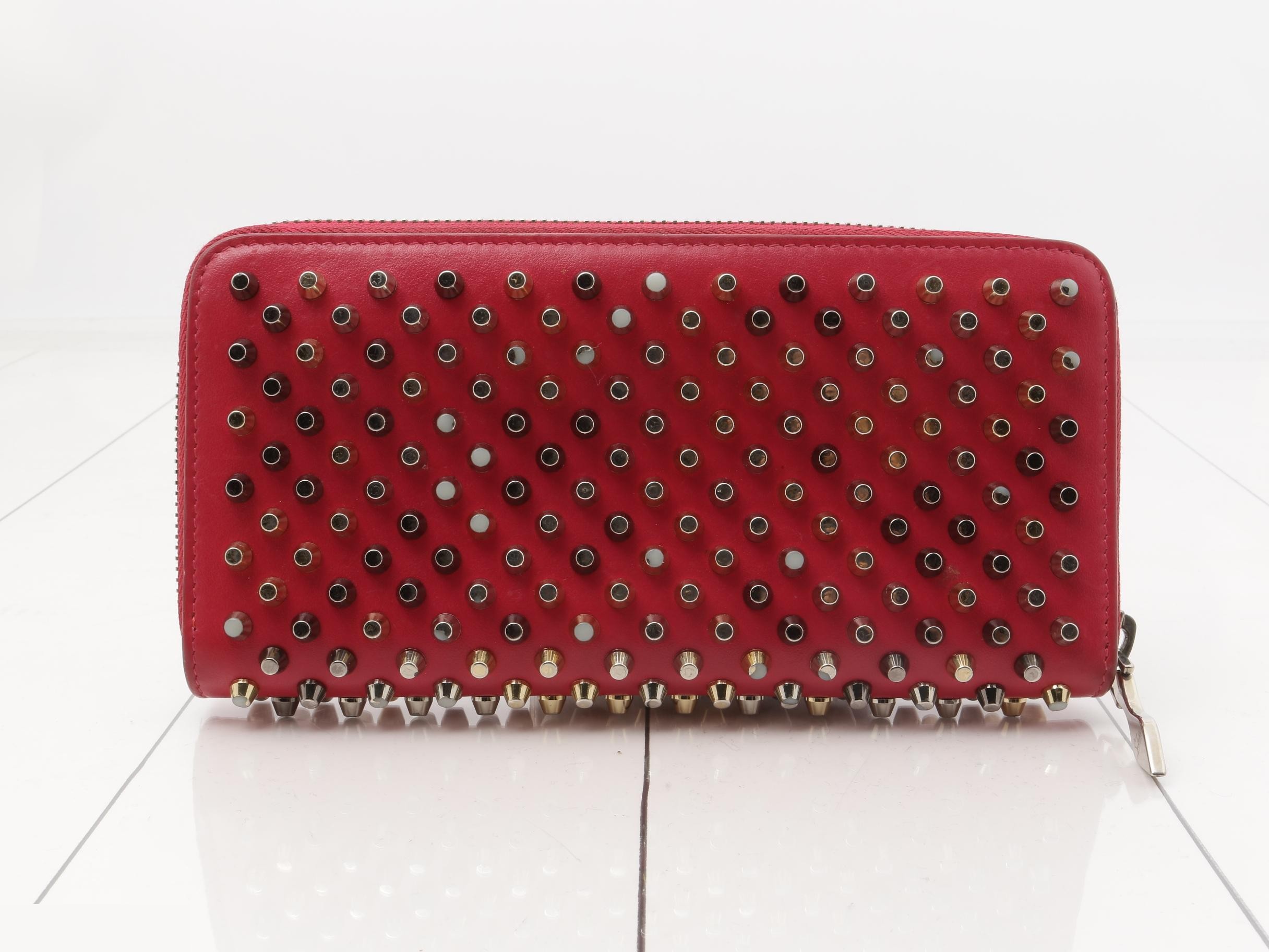 Other lines: Bags and Wallets — view 2
