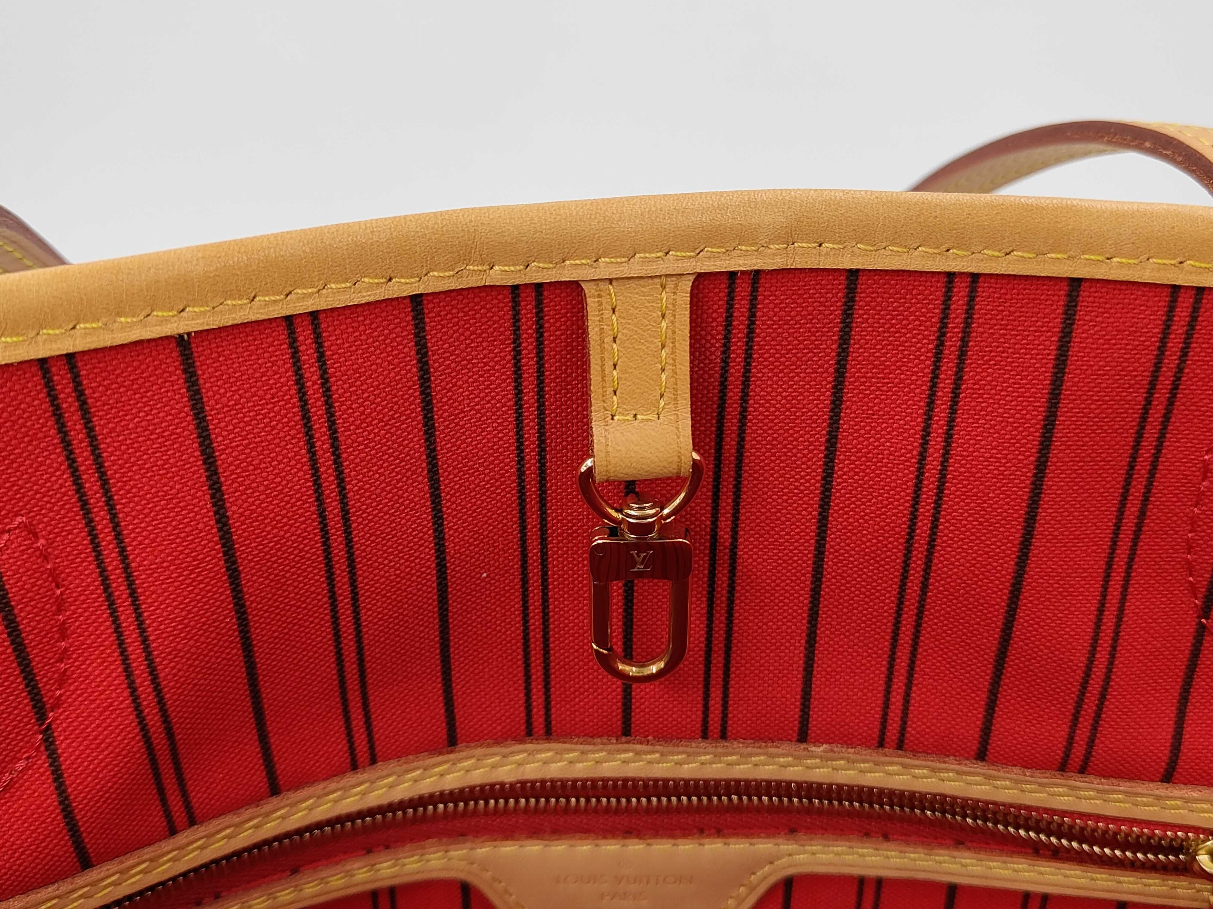 Monogram Louis Vuitton Neverfull MM M41388 Tote Bag — view 10