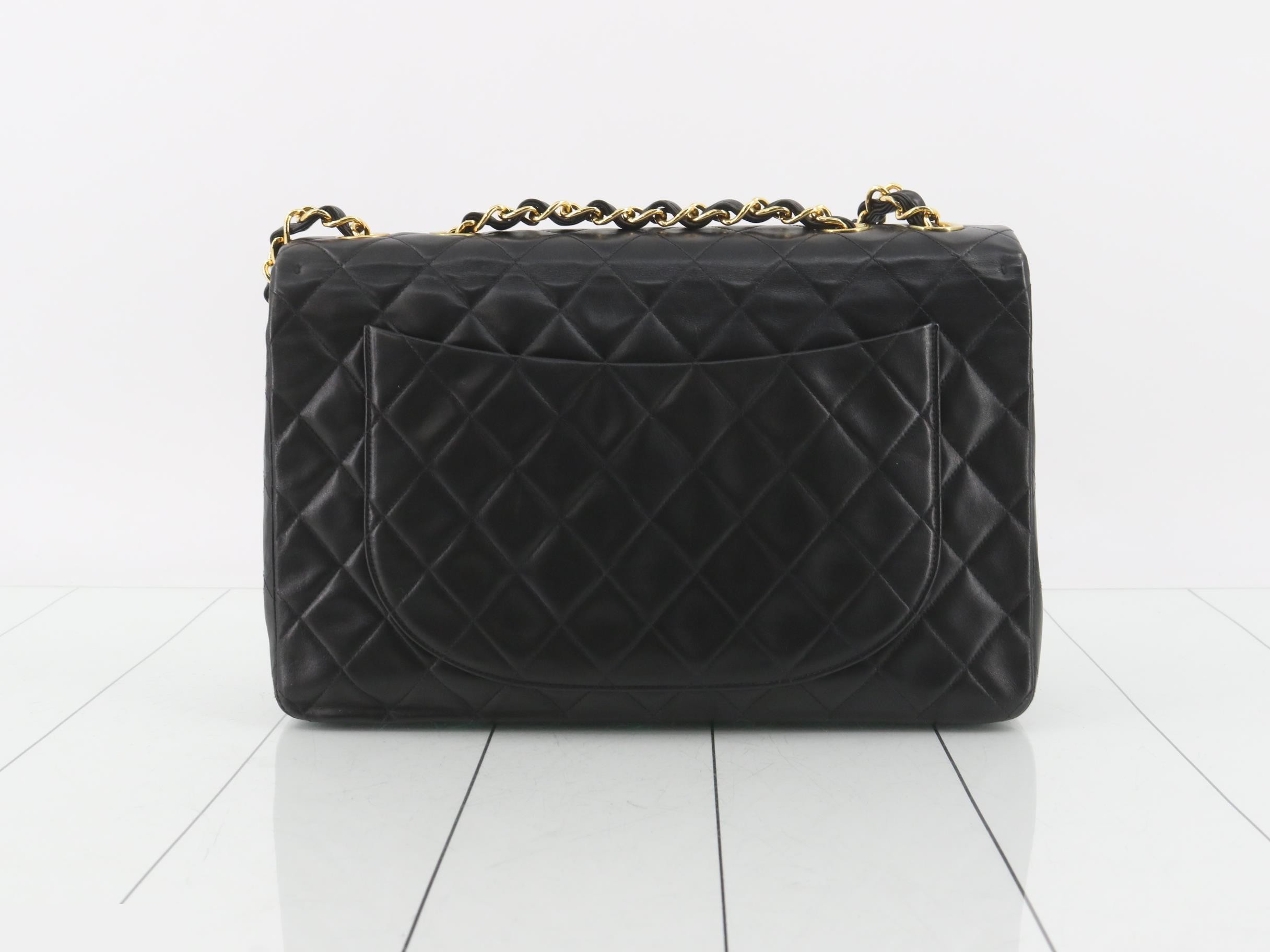 Matelassé (bag) - Shoulder bag — view 2