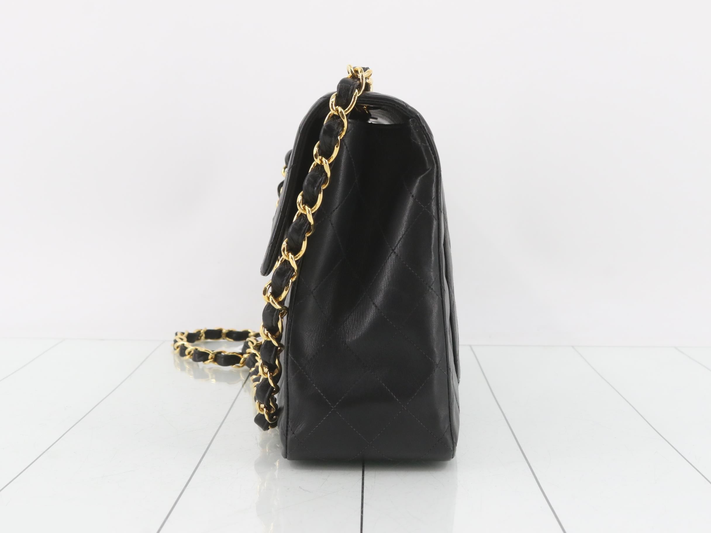 Matelassé (bag) - Shoulder bag — view 3