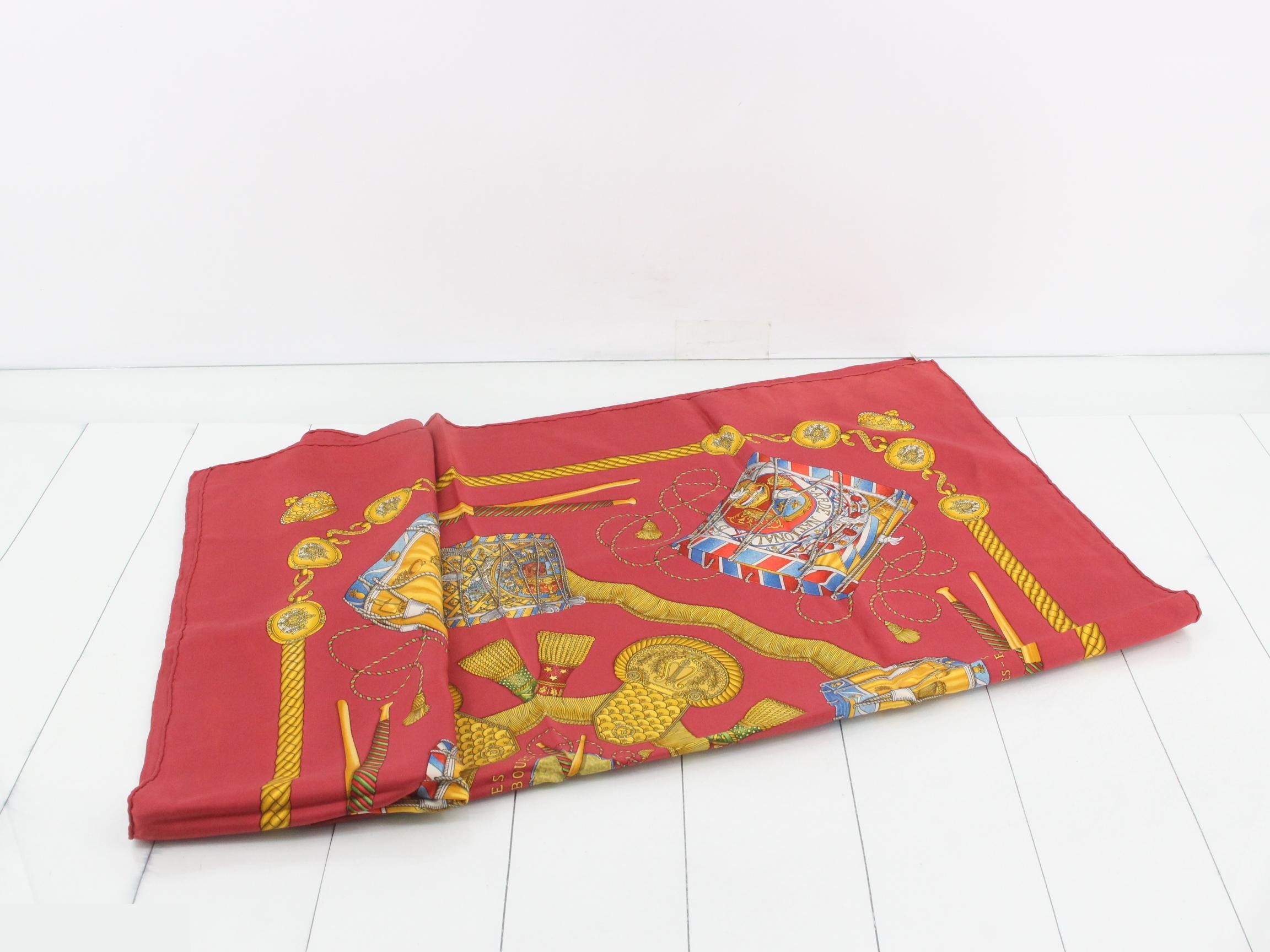 scarf — view 3
