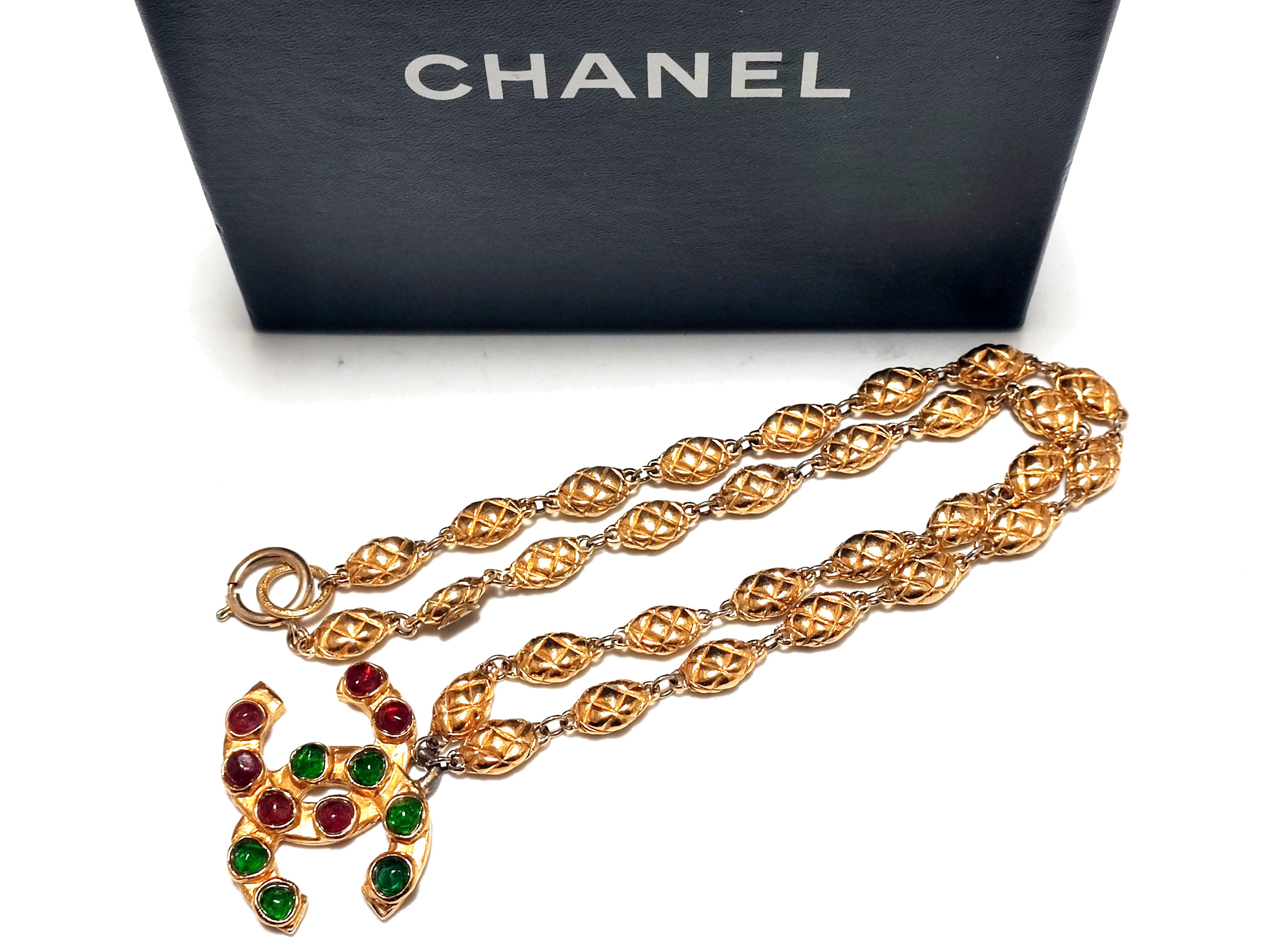 Gripoix Big Coco Mark Matelassé Necklace — view 4