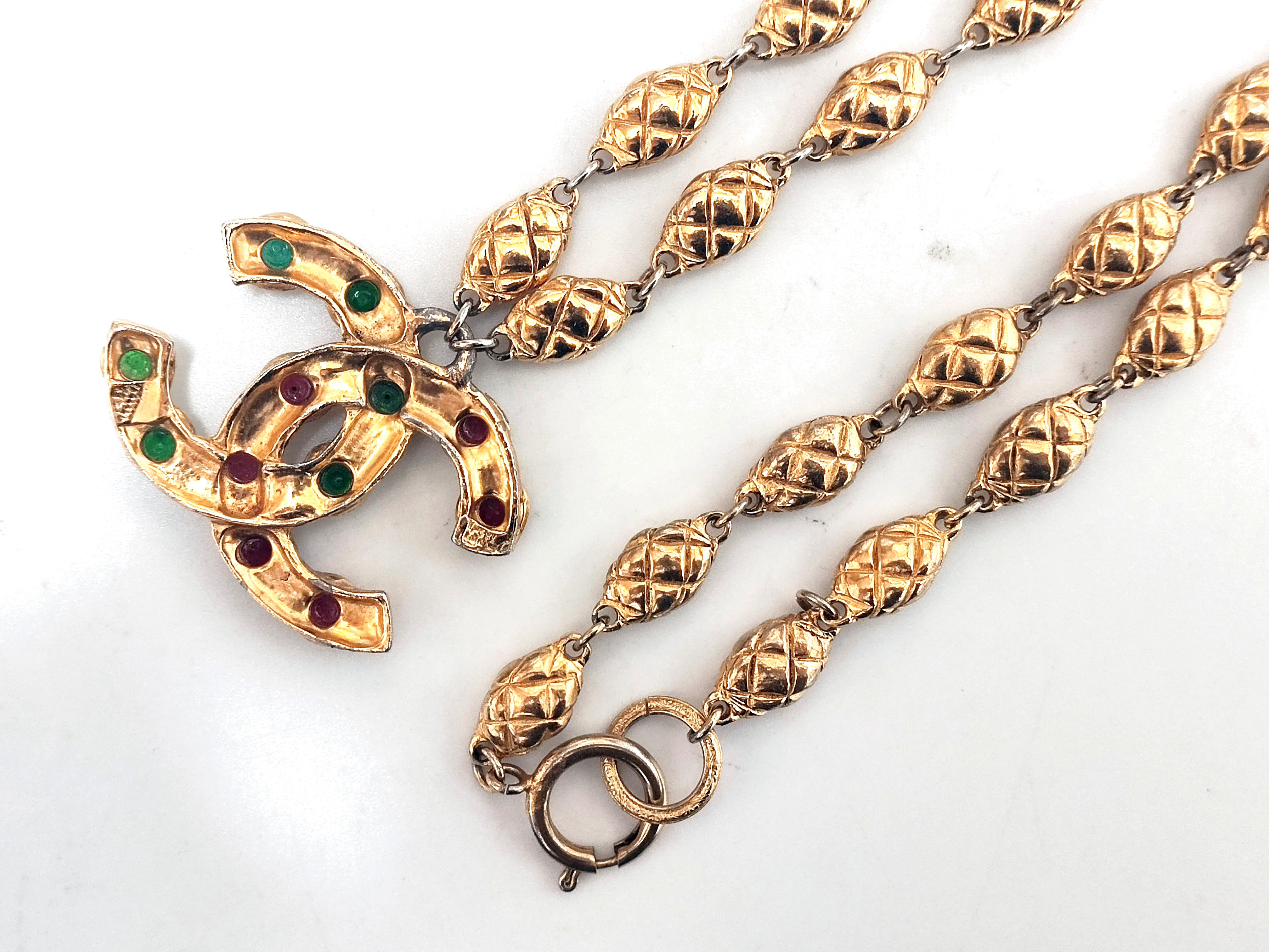 Gripoix Big Coco Mark Matelassé Necklace — view 9