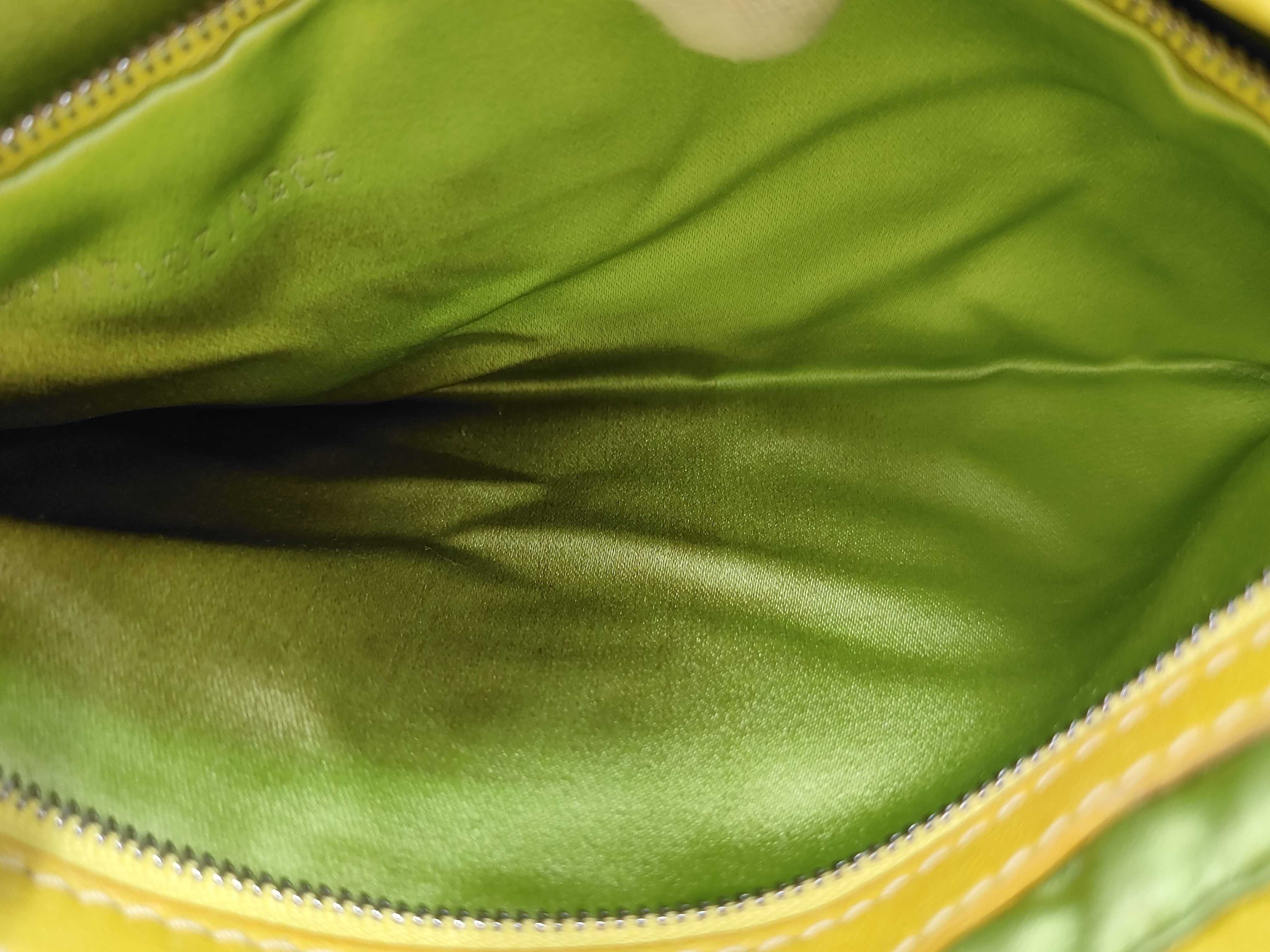 Mamma Bucket Leather One-Shoulder Bag — view 12