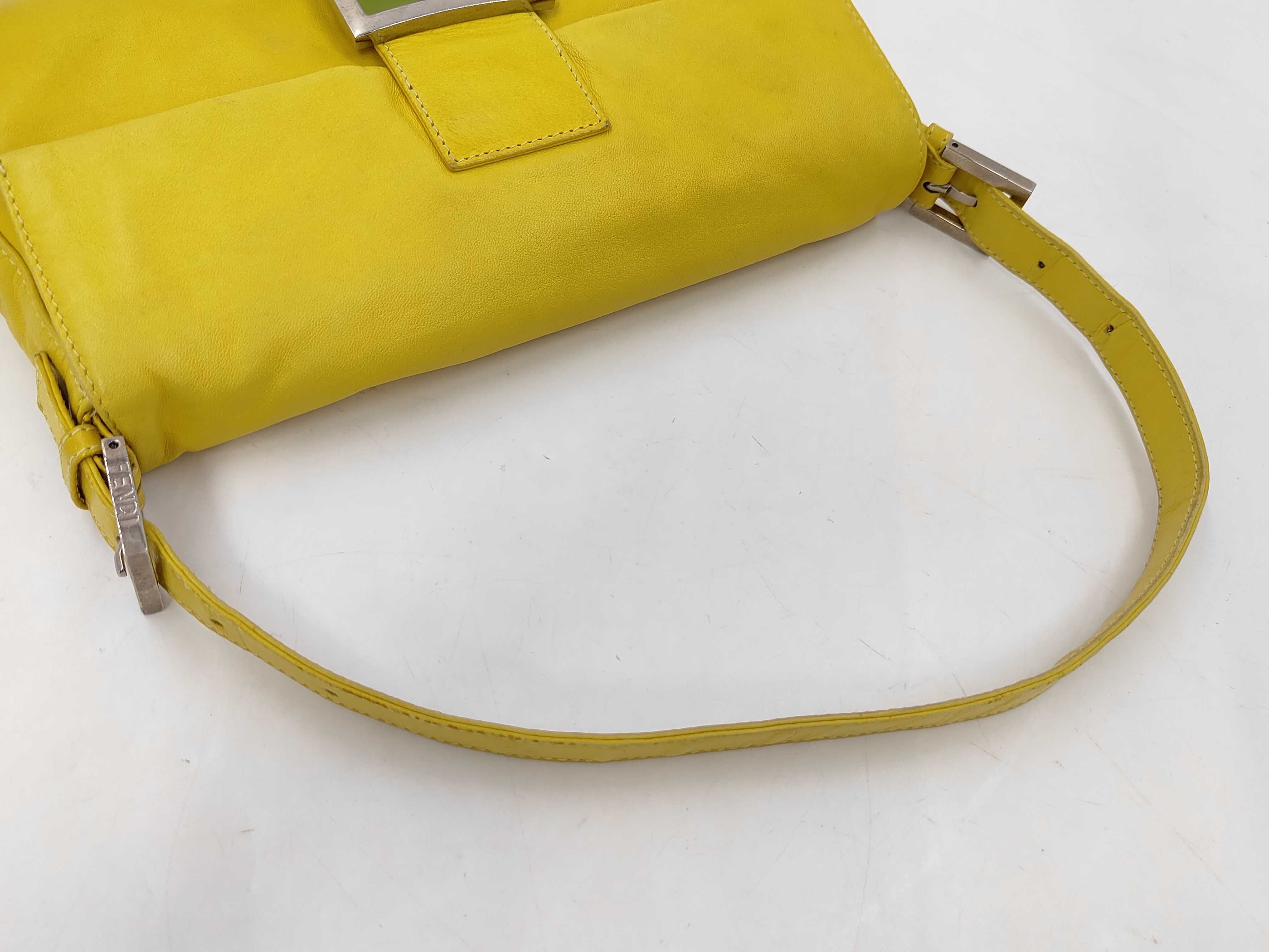 Mamma Bucket Leather One-Shoulder Bag — view 3