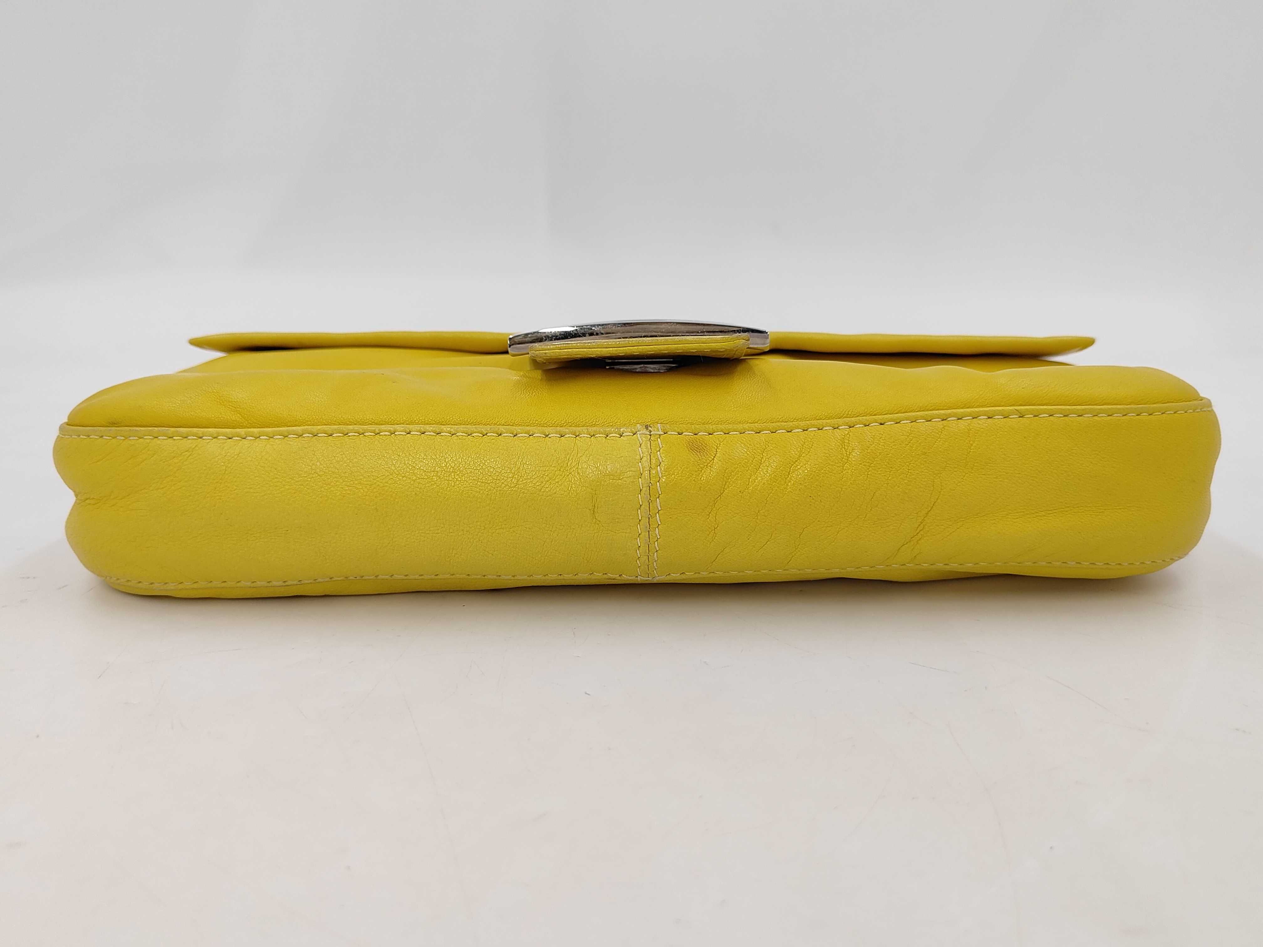 Mamma Bucket Leather One-Shoulder Bag — view 6