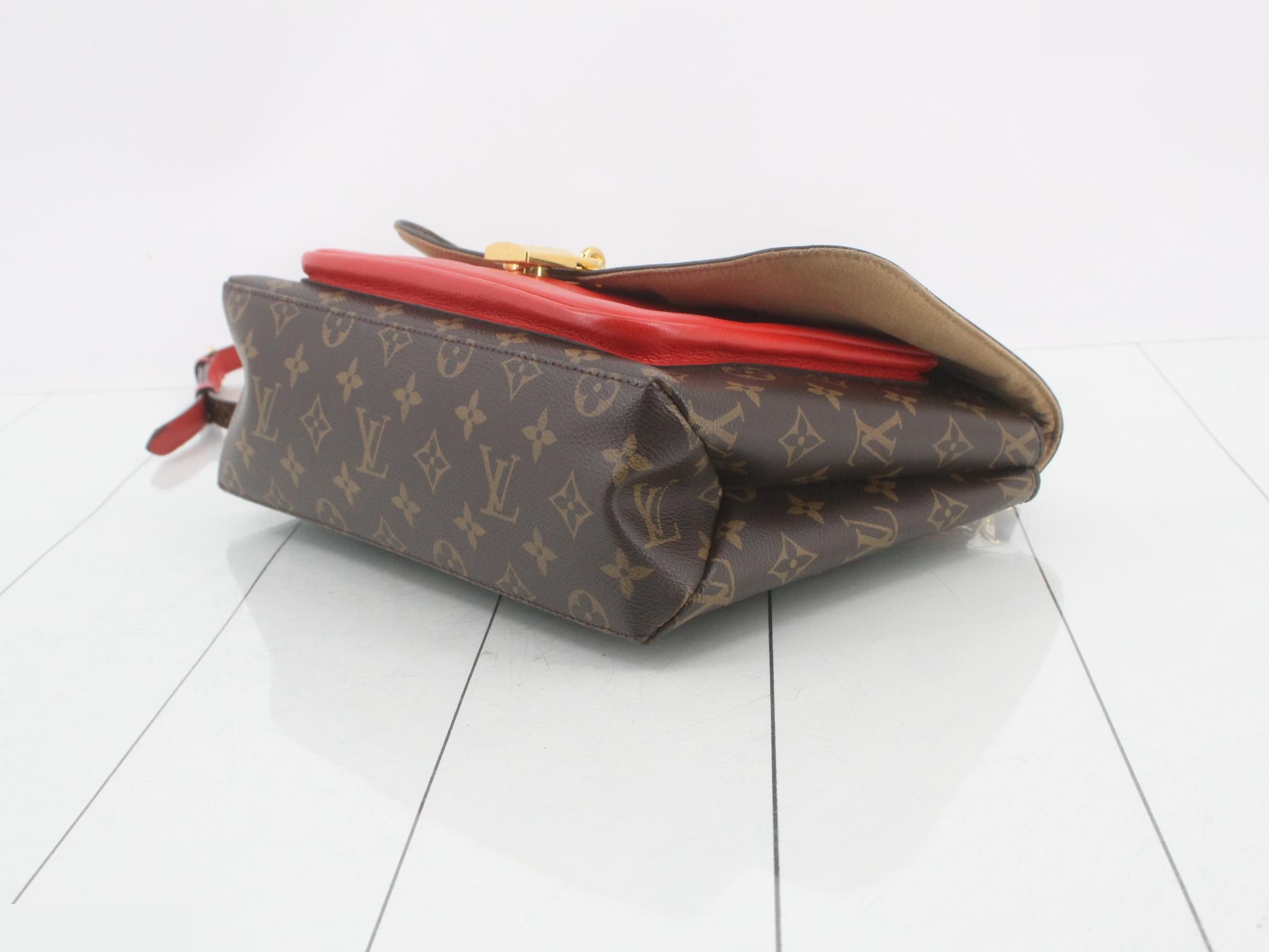 Marignan Coquelicot with shoulder strap — view 6