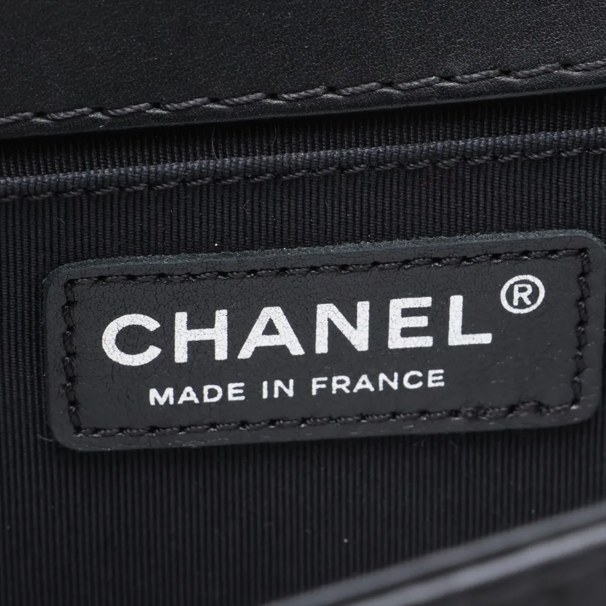 Boy Chanel 25 Lambskin Chain Shoulder Bag, Wild Stitch, Black, Gunmetal Hardware, 18200099, Serial Number 18, A67086 — view 9