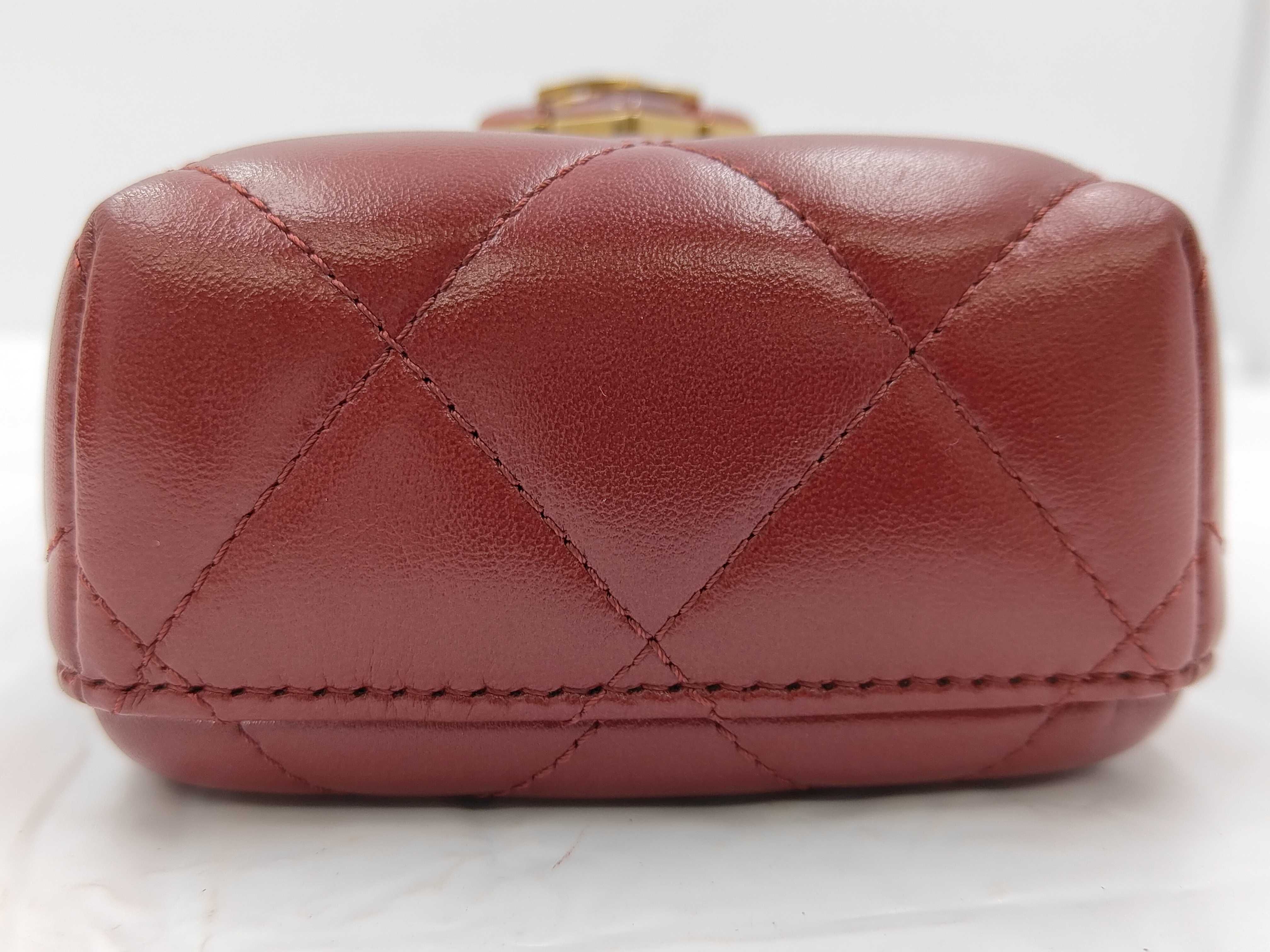 Box Chain Shoulder Bag — view 7