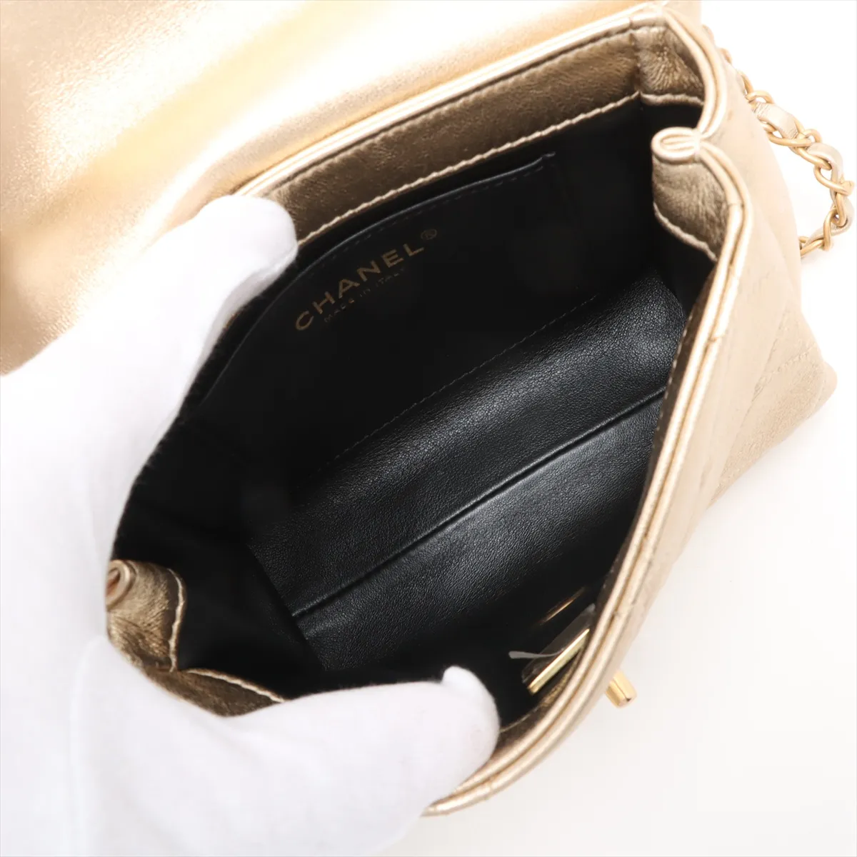 Matelasse Lambskin Chain Shoulder Bag Gold Hardware N9UXJC0C Random Plate — view 8