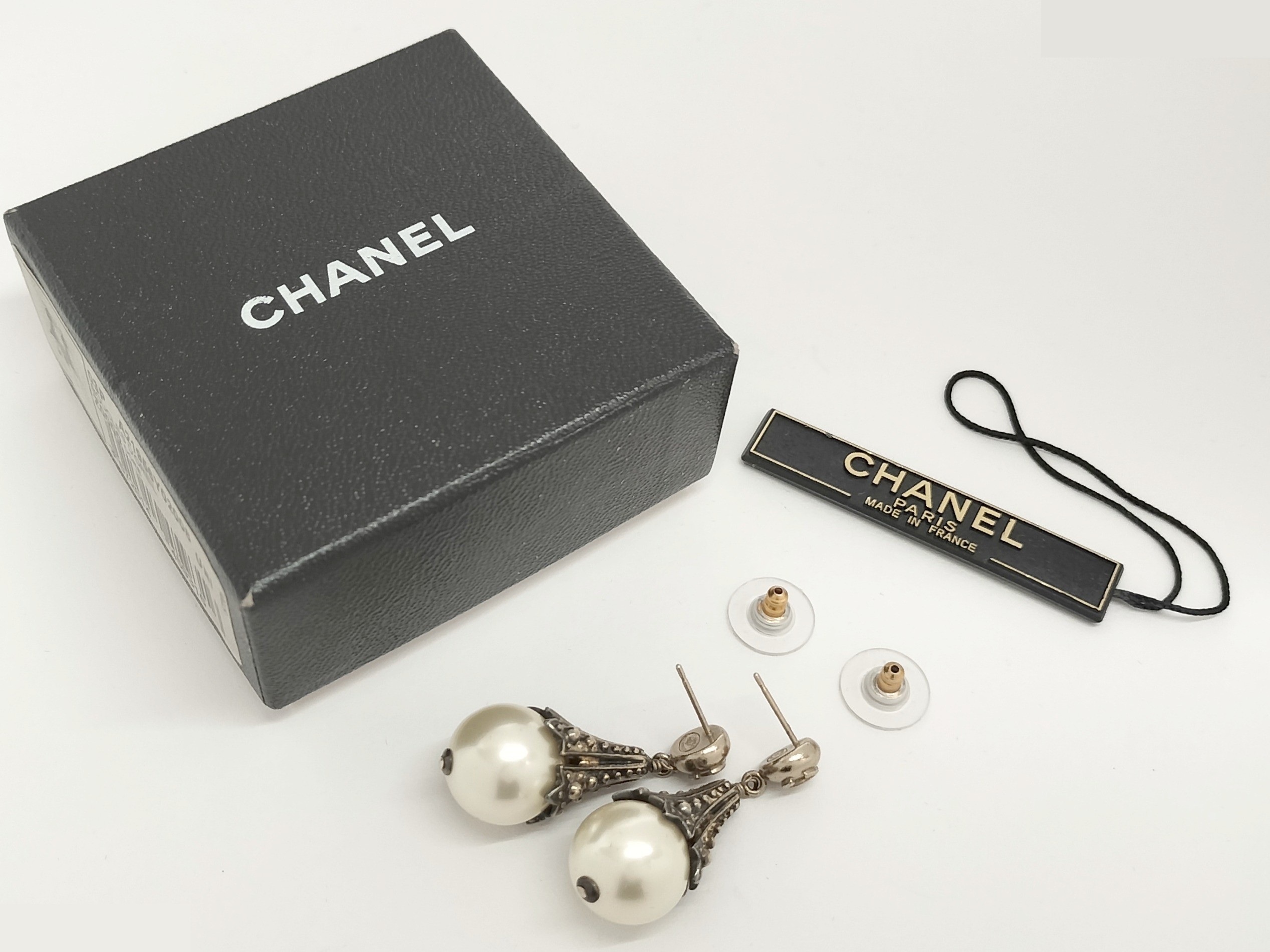Coco F Pearl Gold Earrings — view 2