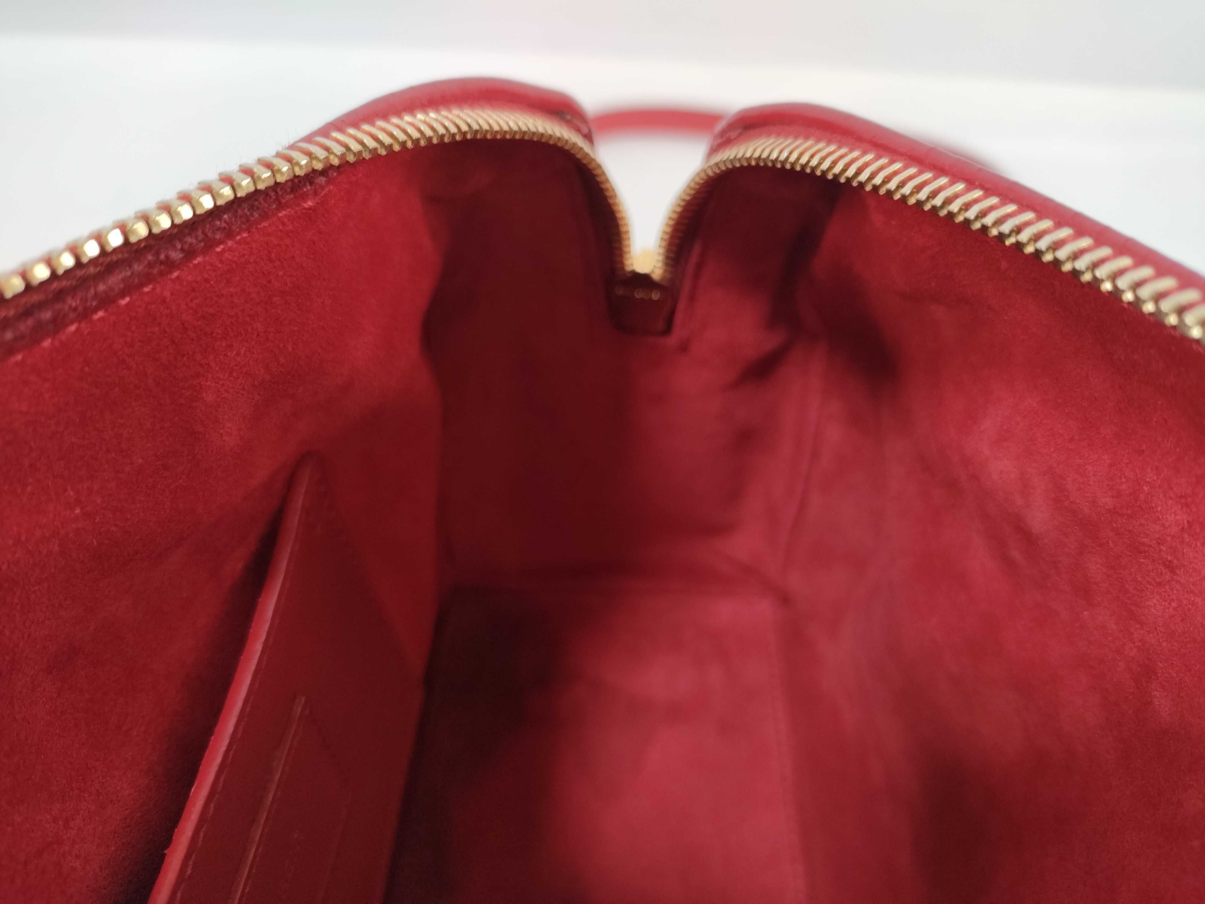 Classic Baby Duffle Shoulder Bag — view 9