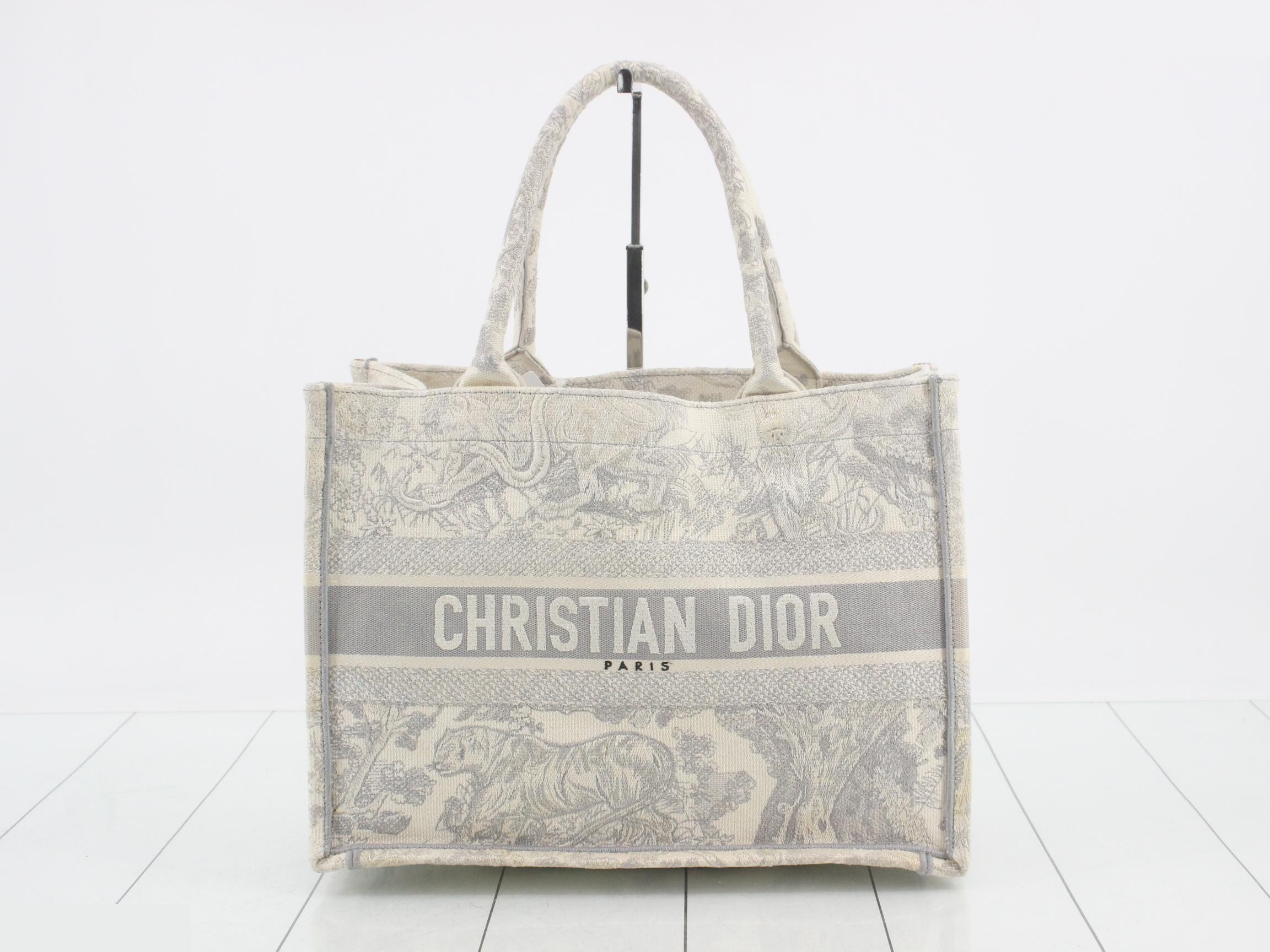 Book Tote Bag - Medium