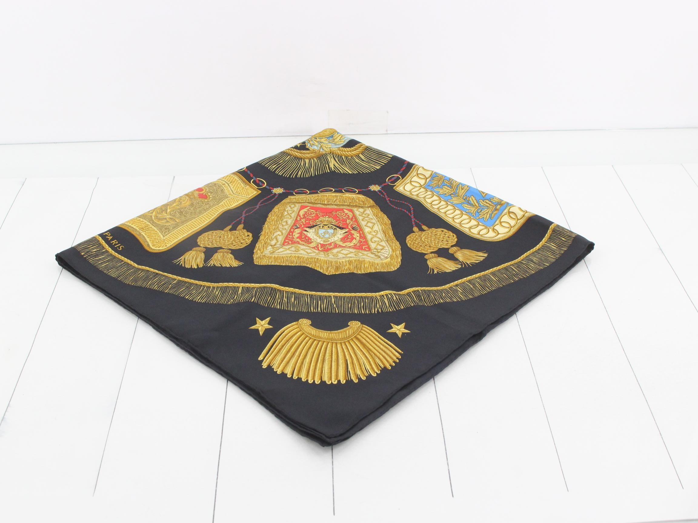 scarf — view 2