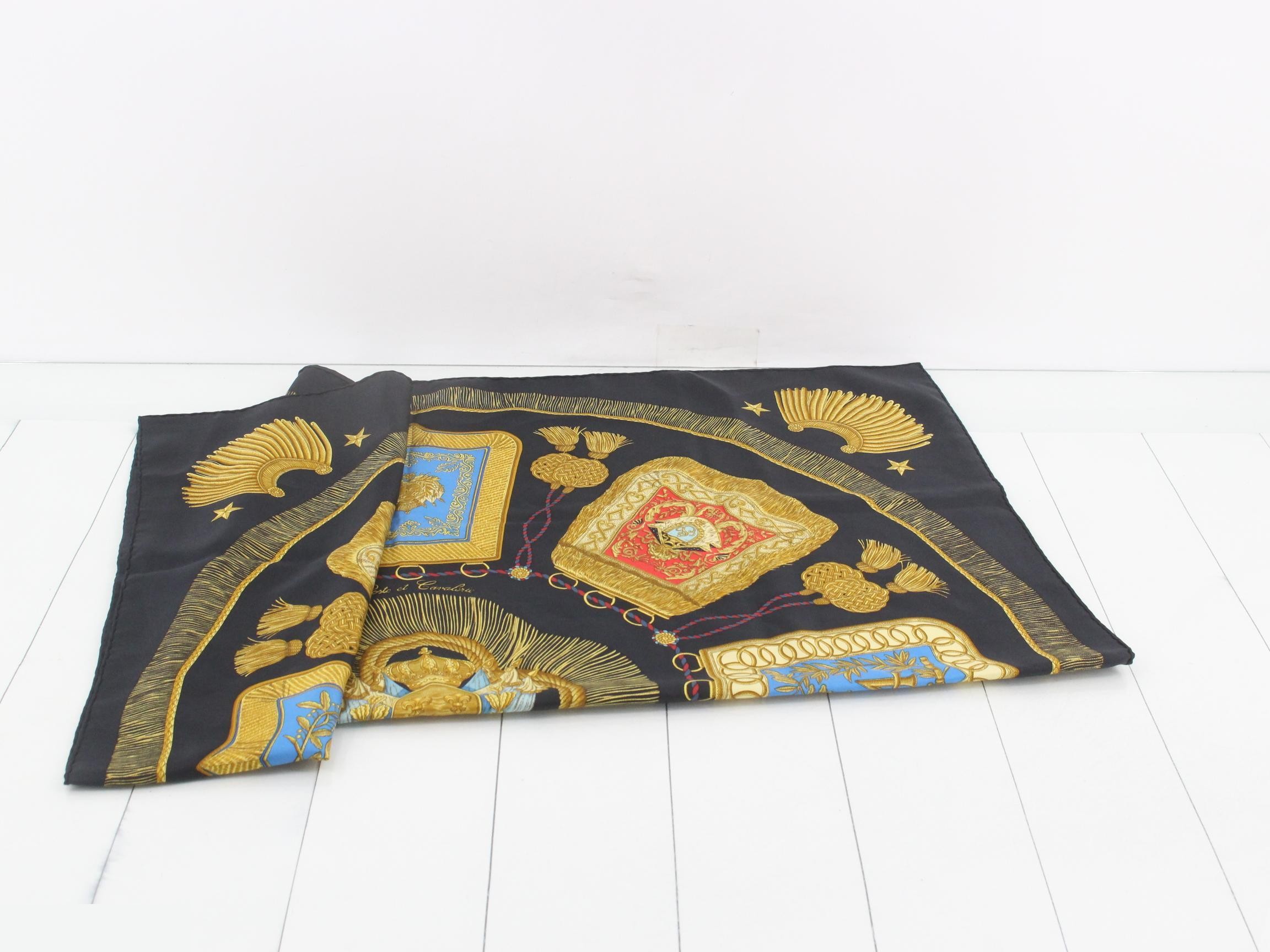 scarf — view 3