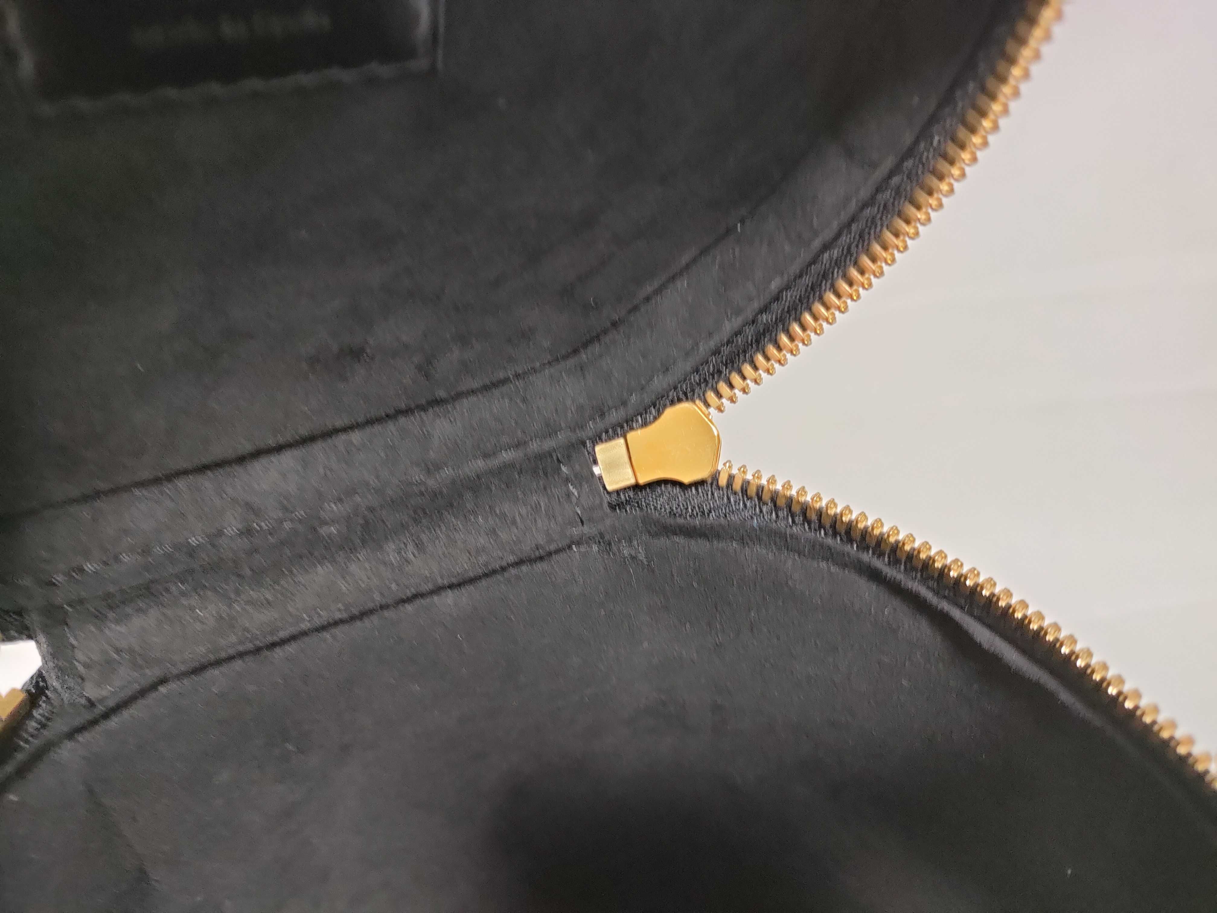 Monogram LV Monogram Reverse Cannes M43986 RFID detected vanity bag — view 12