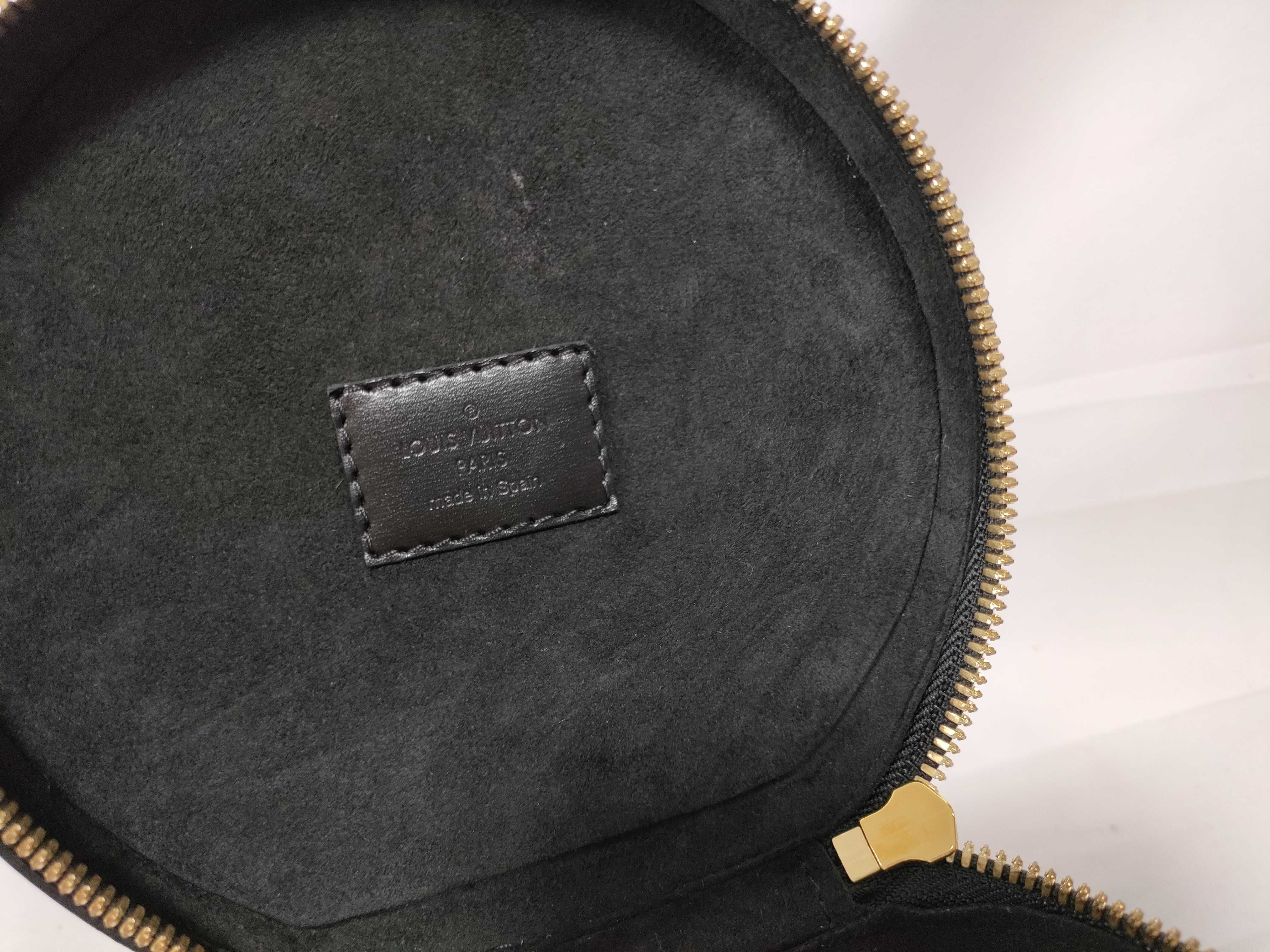 Monogram LV Monogram Reverse Cannes M43986 RFID detected vanity bag — view 14