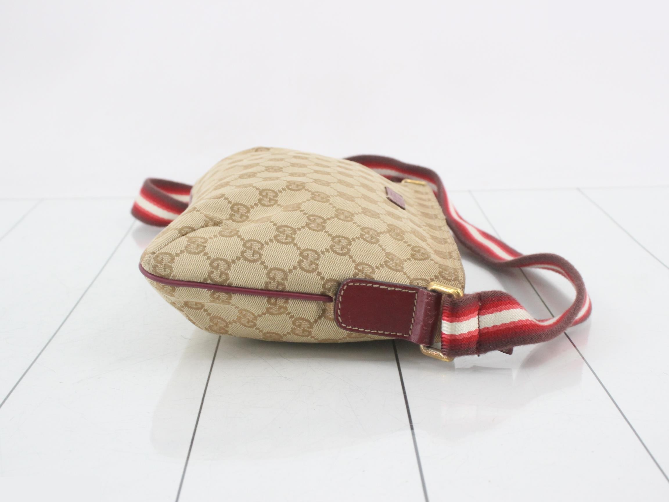 GG Canvas (Bag) - Shoulder Bag — view 3