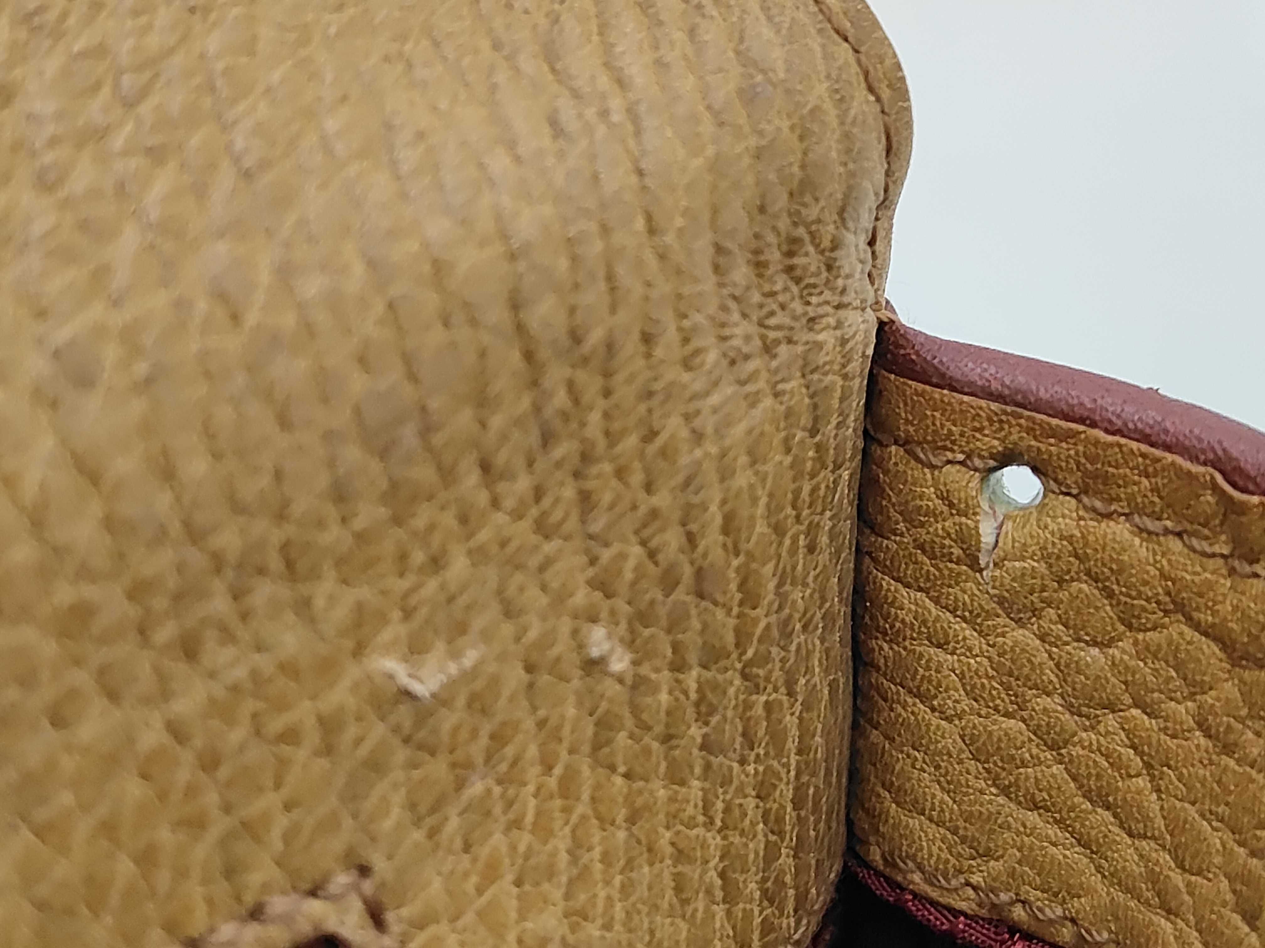 pouch — view 8
