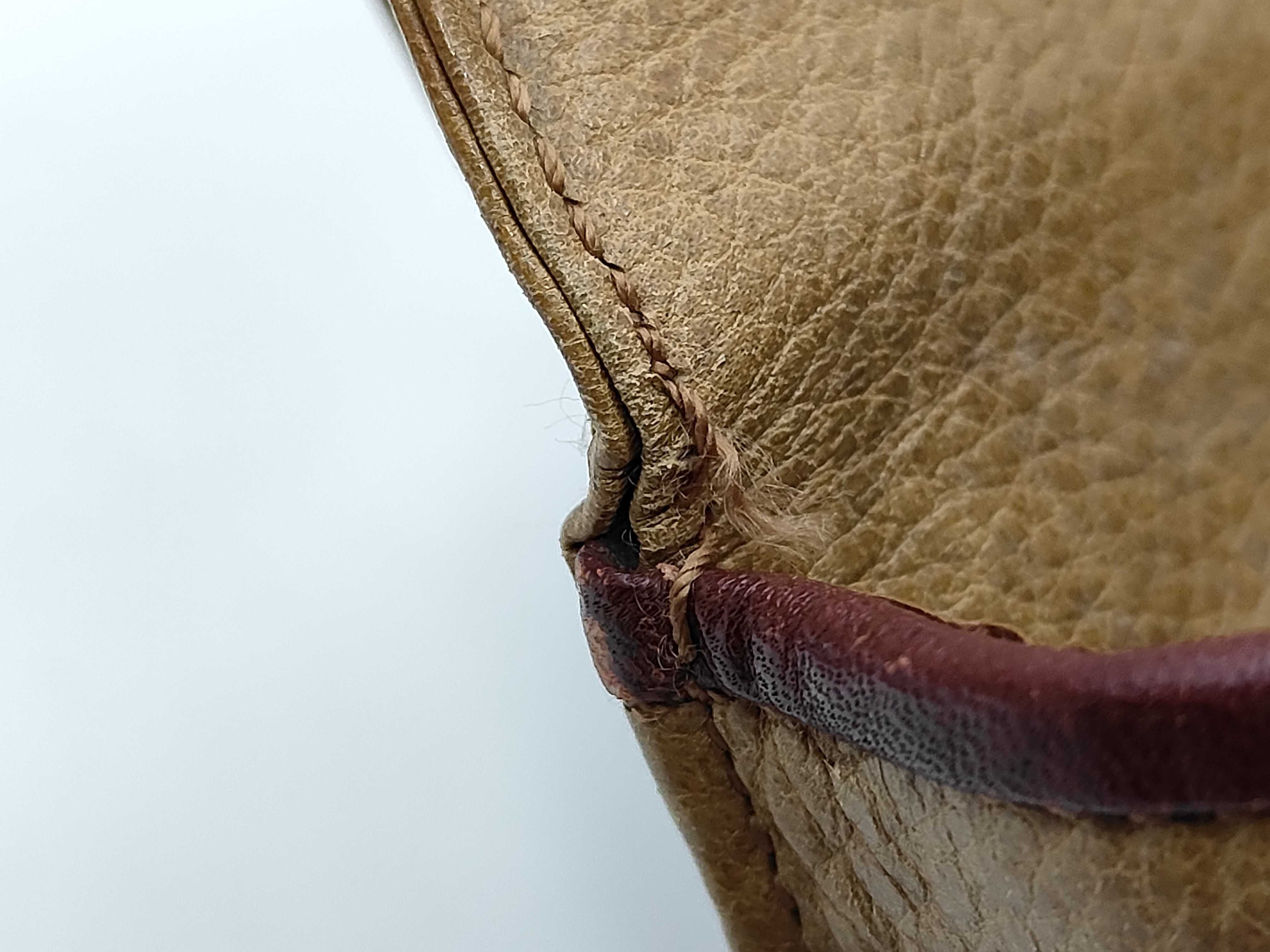 pouch — view 9
