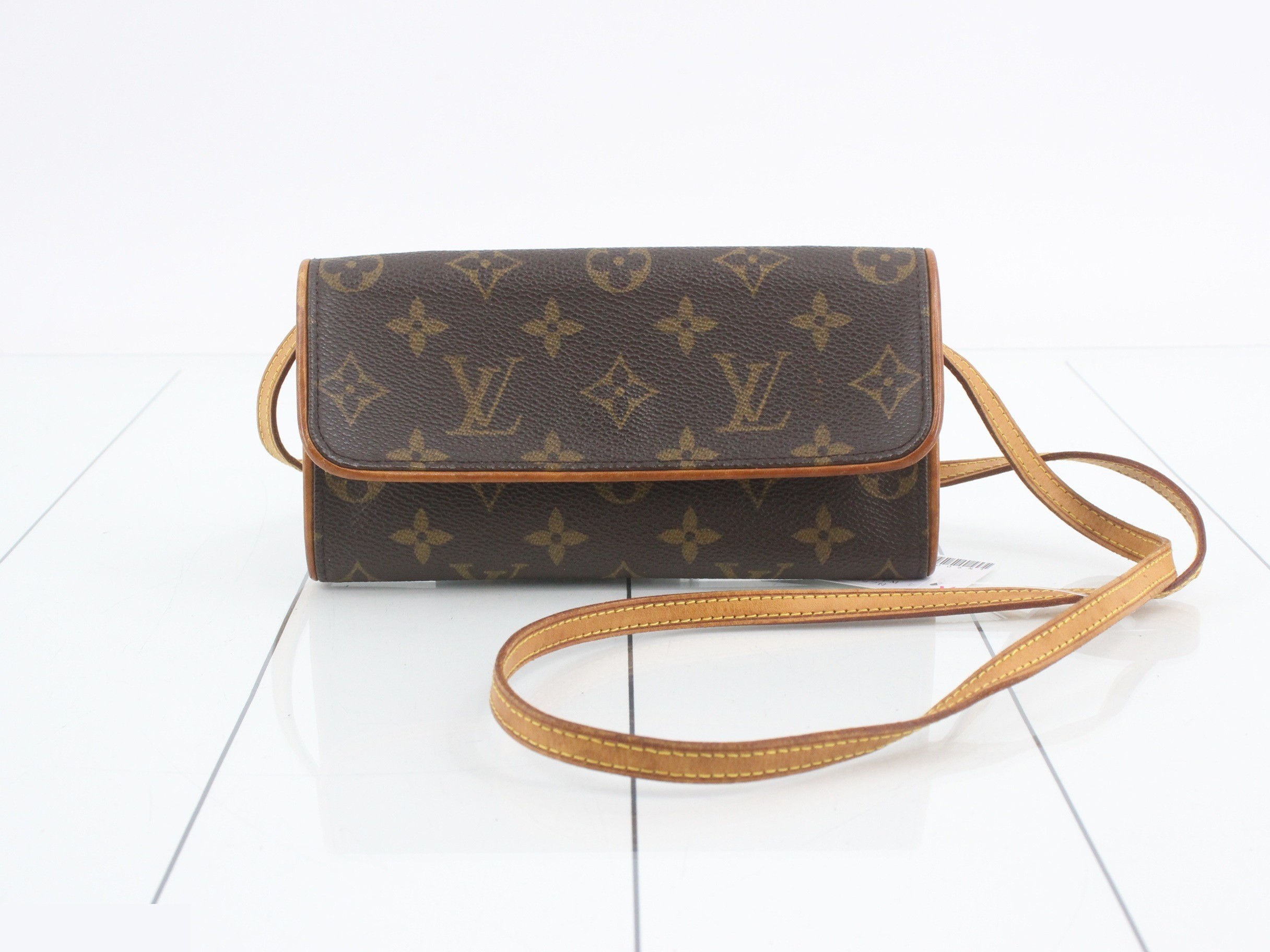 Pochette Twin PM with shoulder strap
