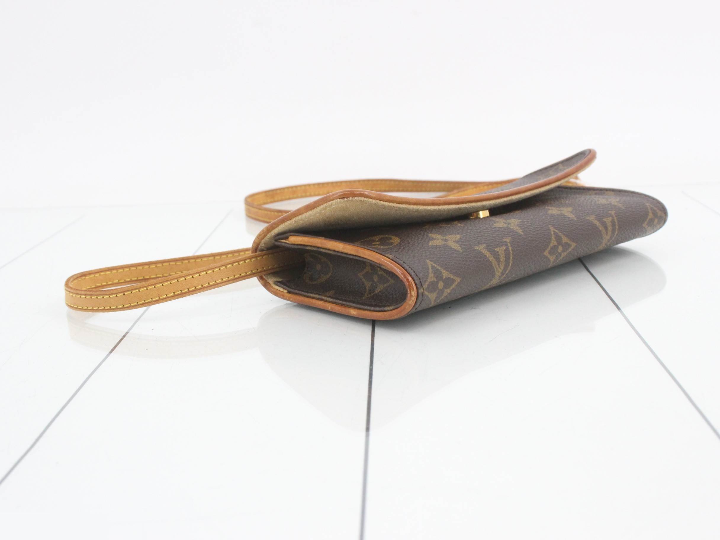 Pochette Twin PM with shoulder strap — view 5