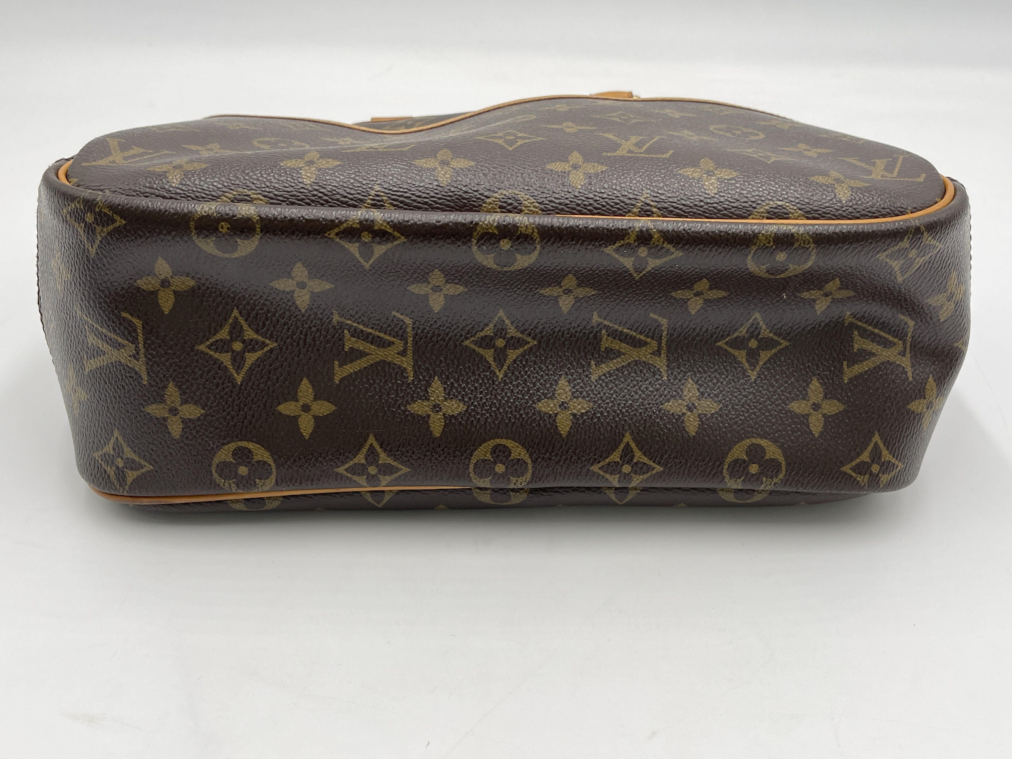 Monogram Trouville M42228 BA0094 Handbag — view 11