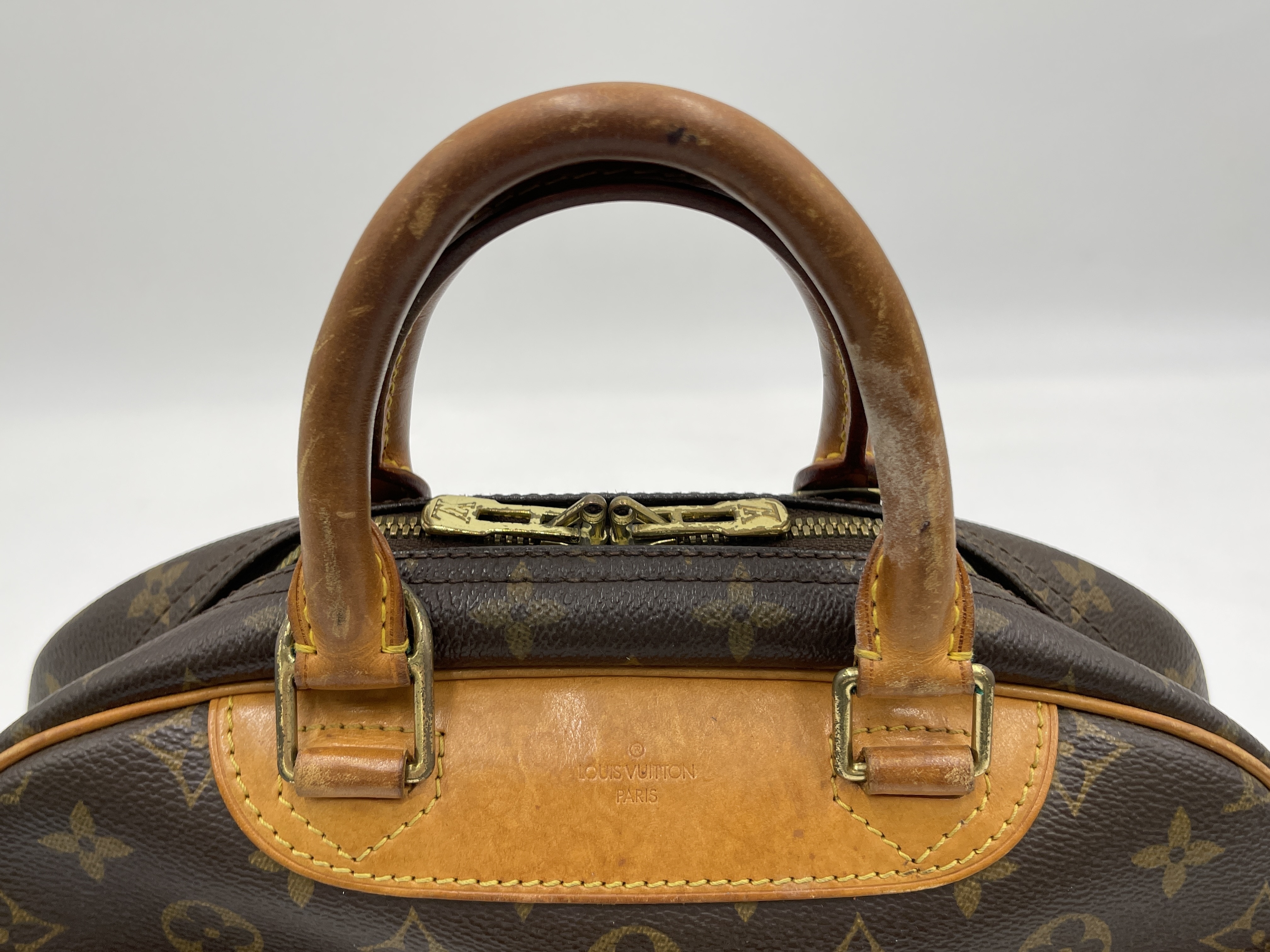 Monogram Trouville M42228 BA0094 Handbag — view 4