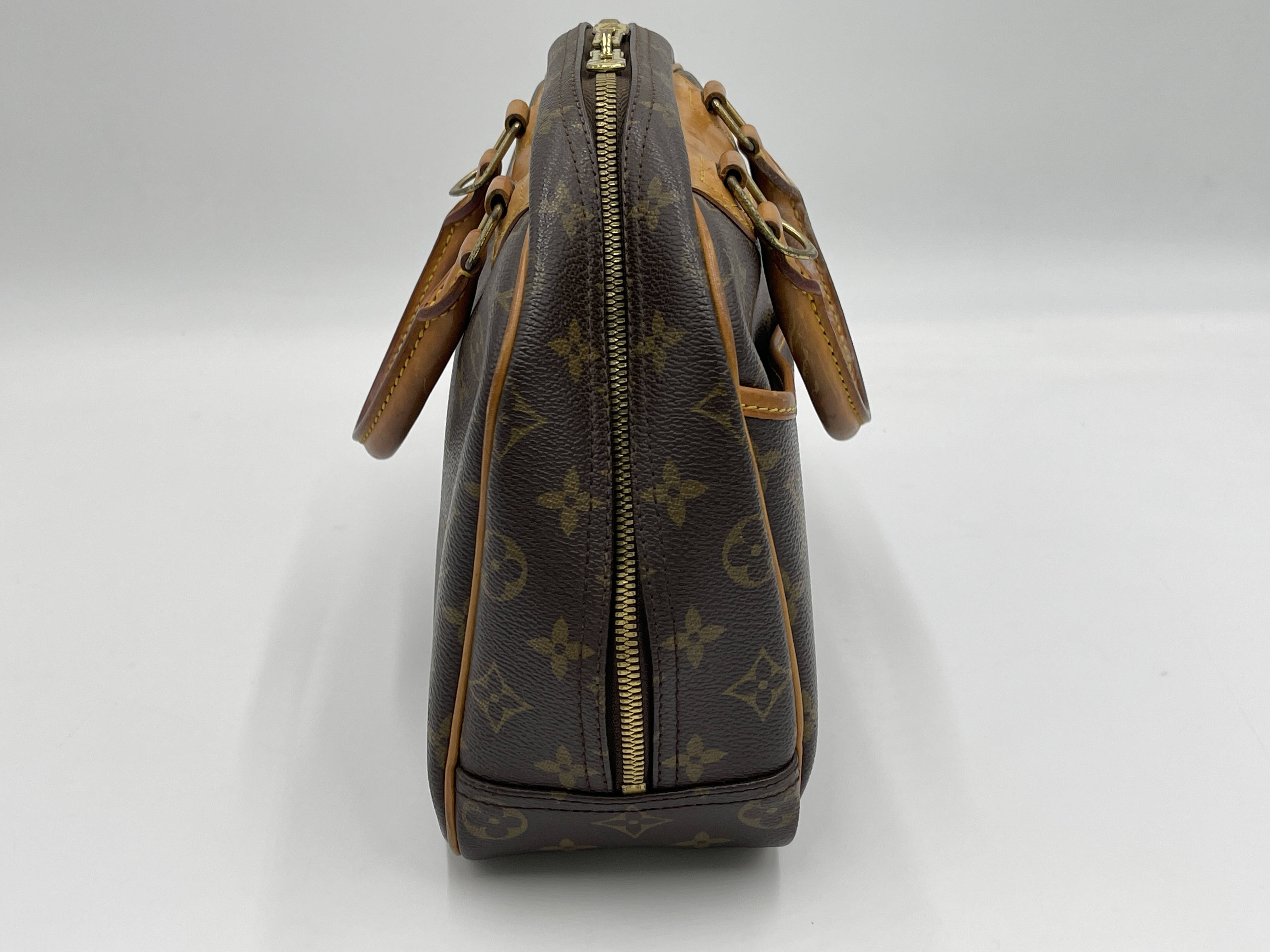 Monogram Trouville M42228 BA0094 Handbag — view 6