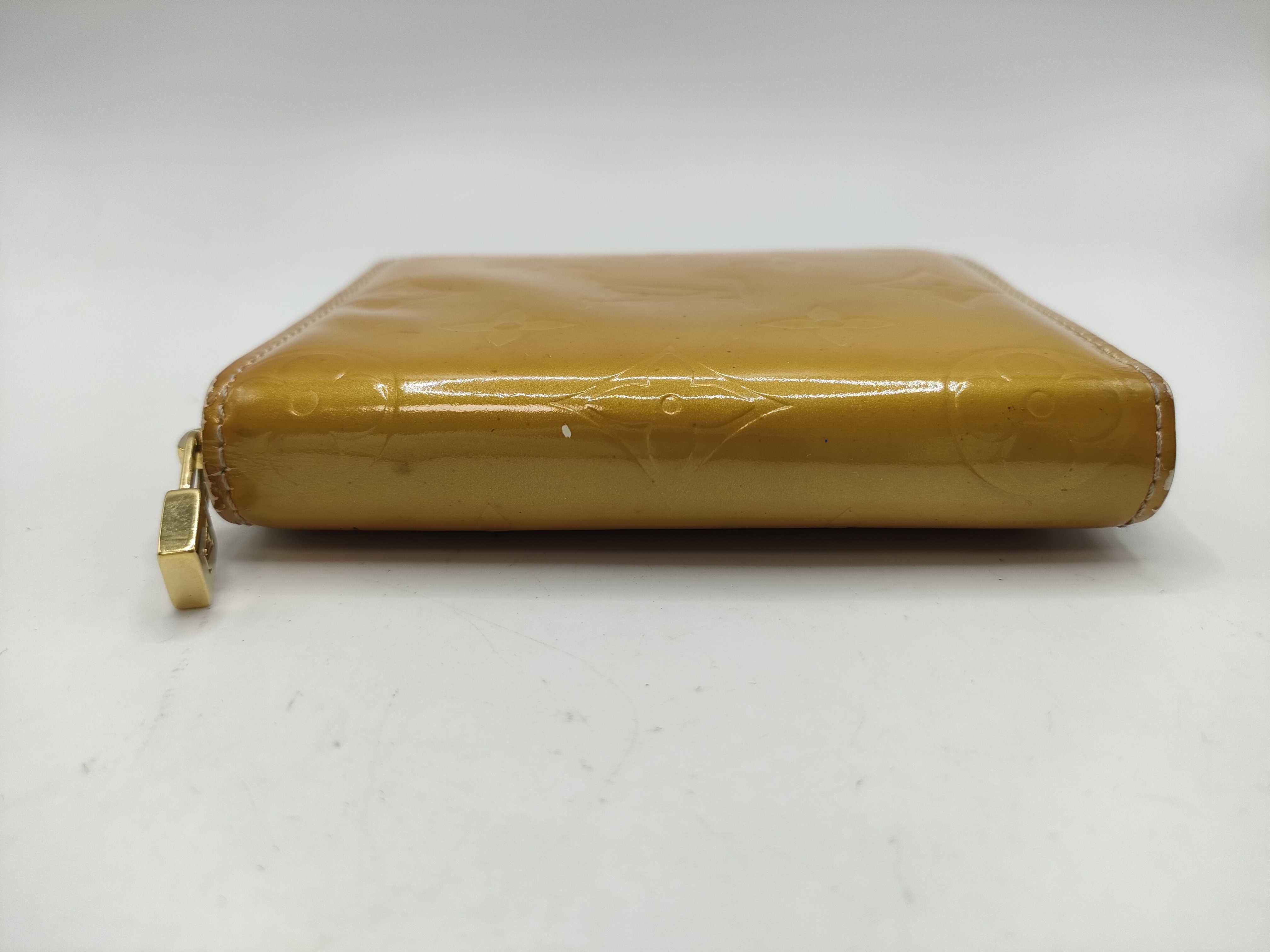 Vernis Round Zipper Bi-fold Wallet — view 3