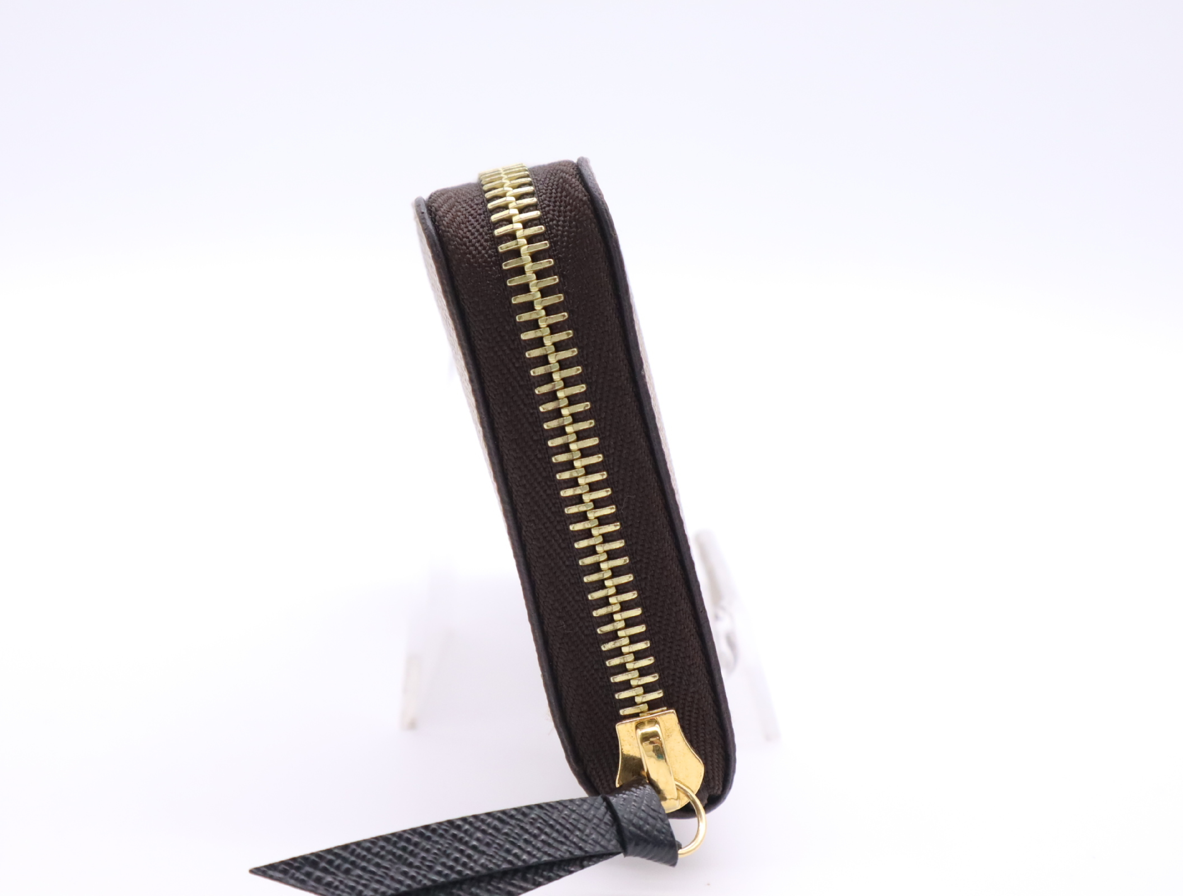 M82336 Reverse Portefeuille Clemence Wallet with Dust Bag, RFID Tested. — view 5