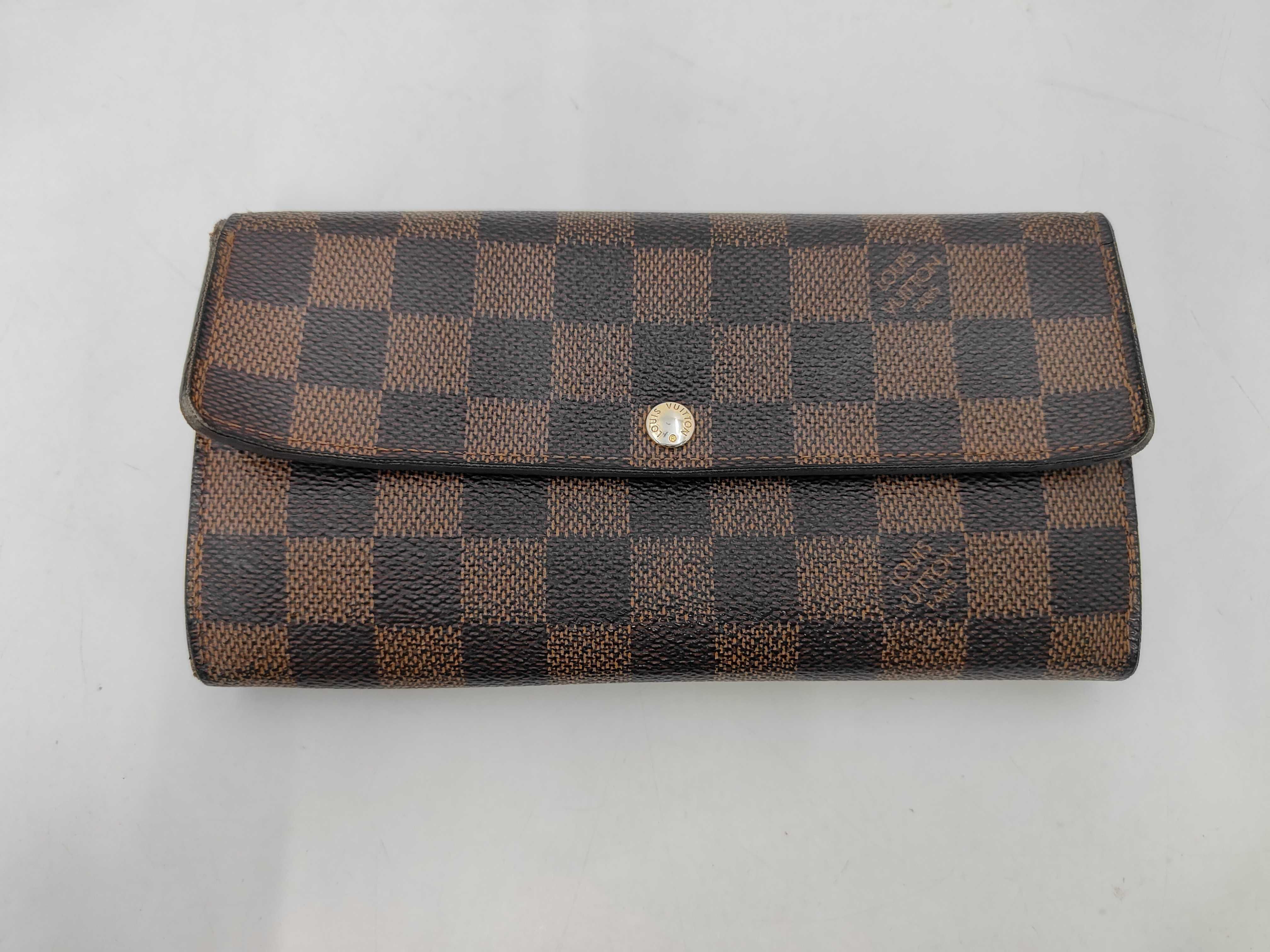 Damier Portefeuille Sarah (with slight deformation) wallet
