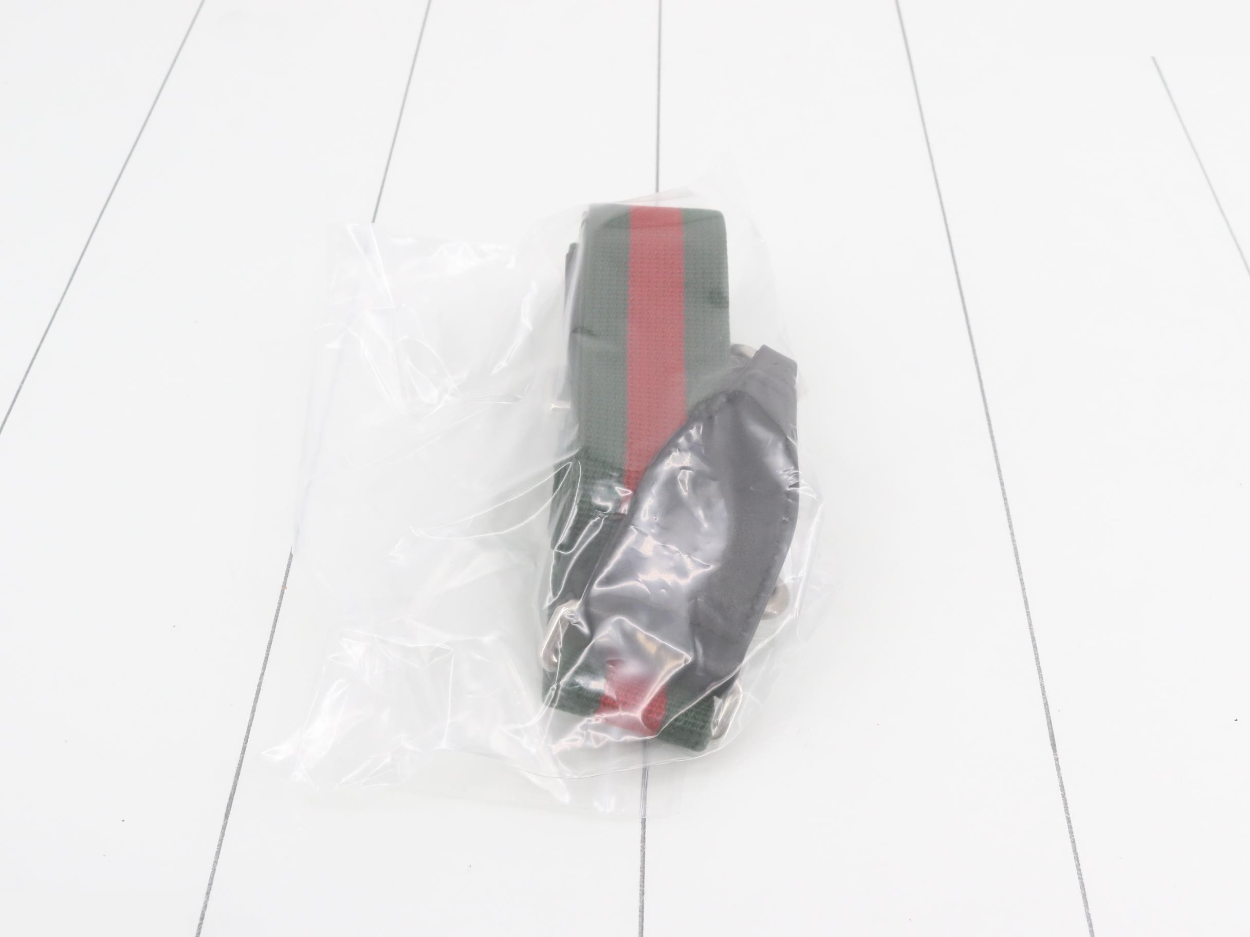 GG Supreme 2-Way Tote Bag — view 7