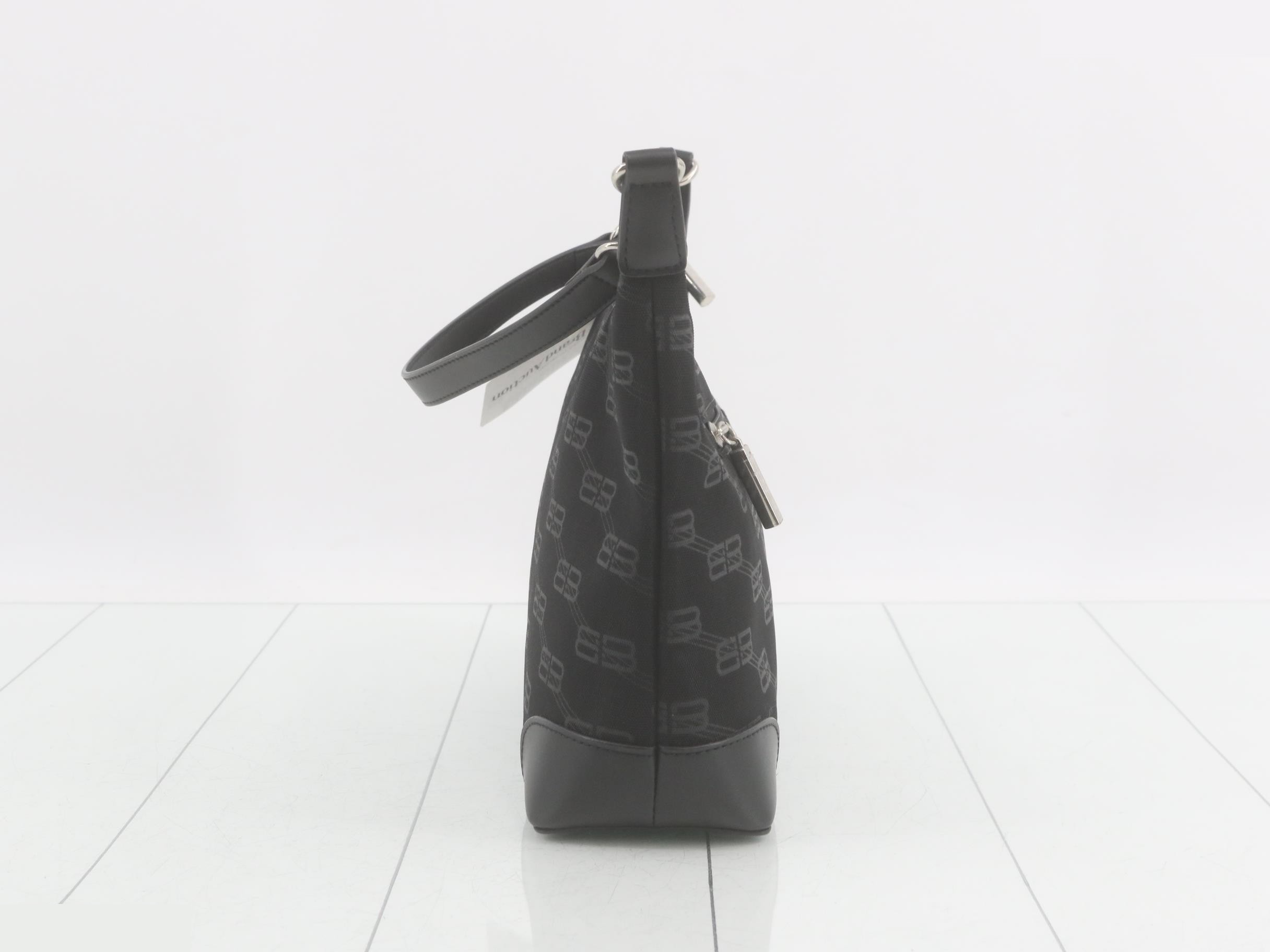 One-shoulder — view 3