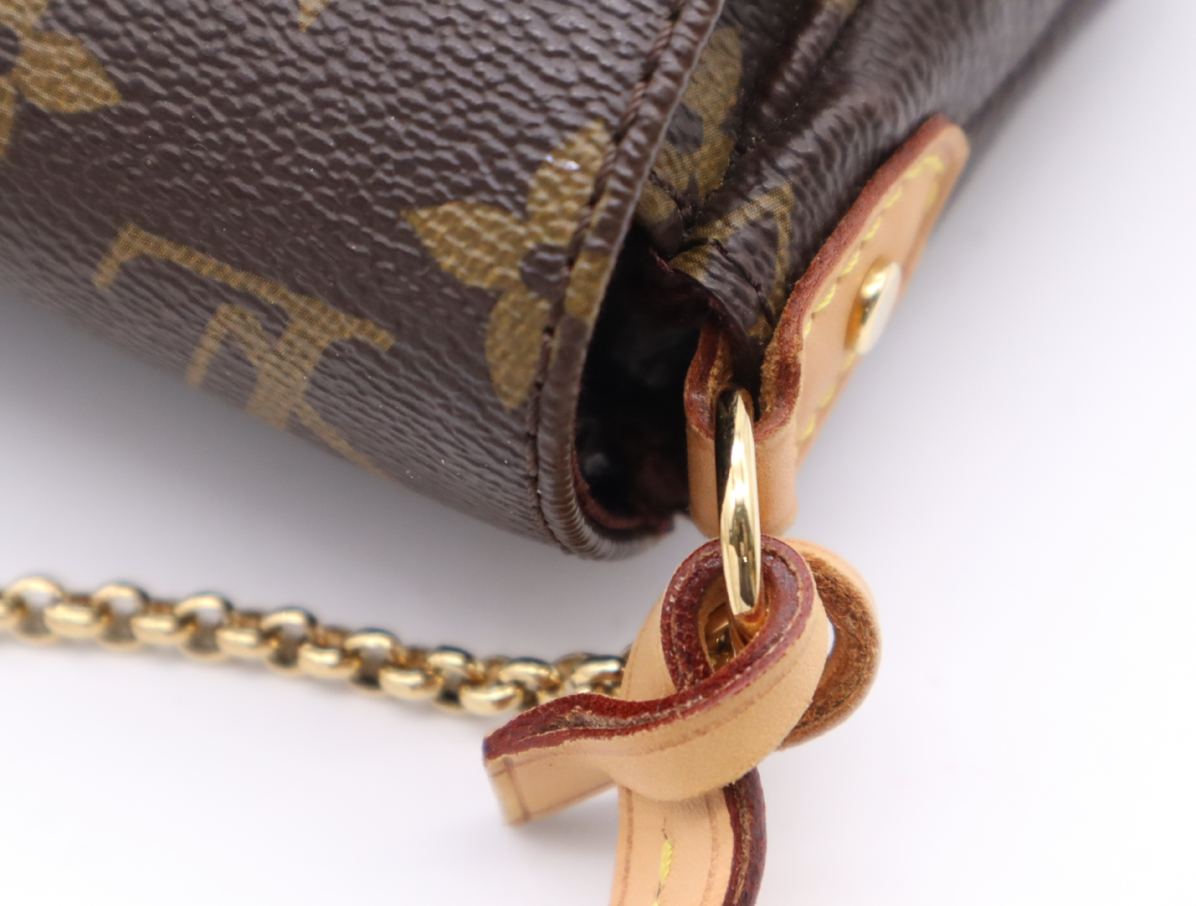 M40717 Monogram Favorite PM Shoulder Bag with Shoulder Strap — view 9