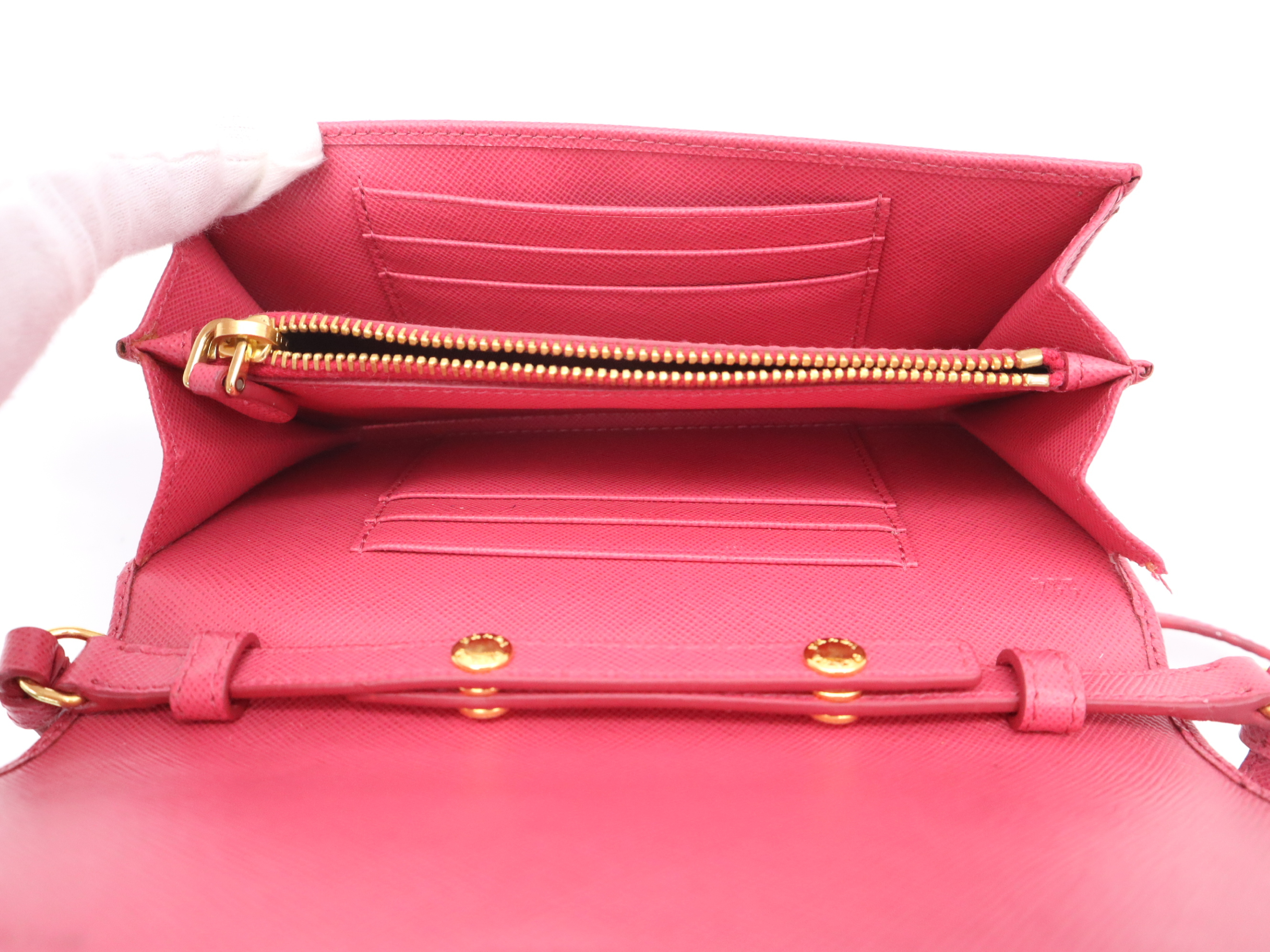 Ribbon Pochette Wallet 1M1437 Shoulder Bag — view 11
