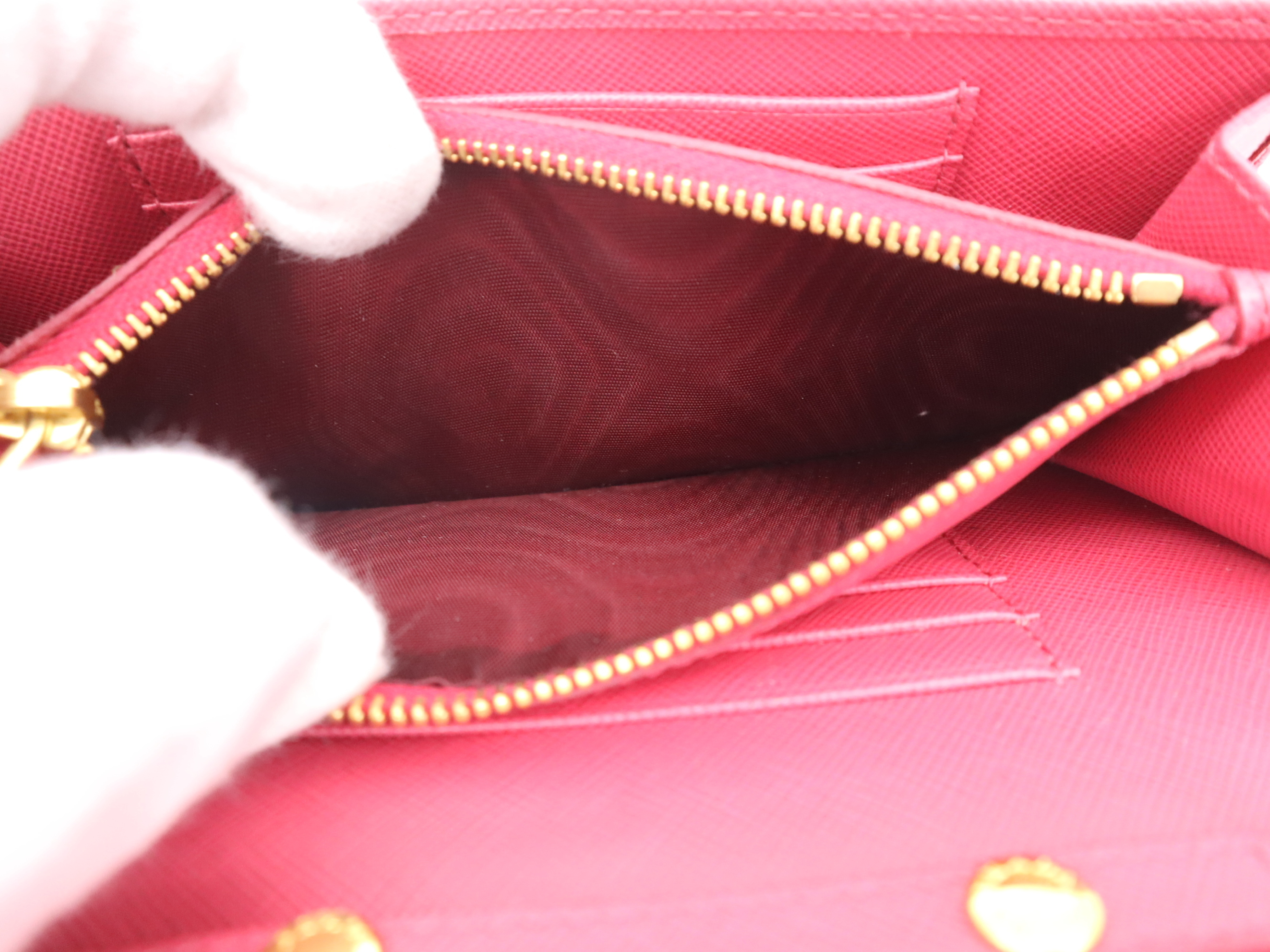 Ribbon Pochette Wallet 1M1437 Shoulder Bag — view 12