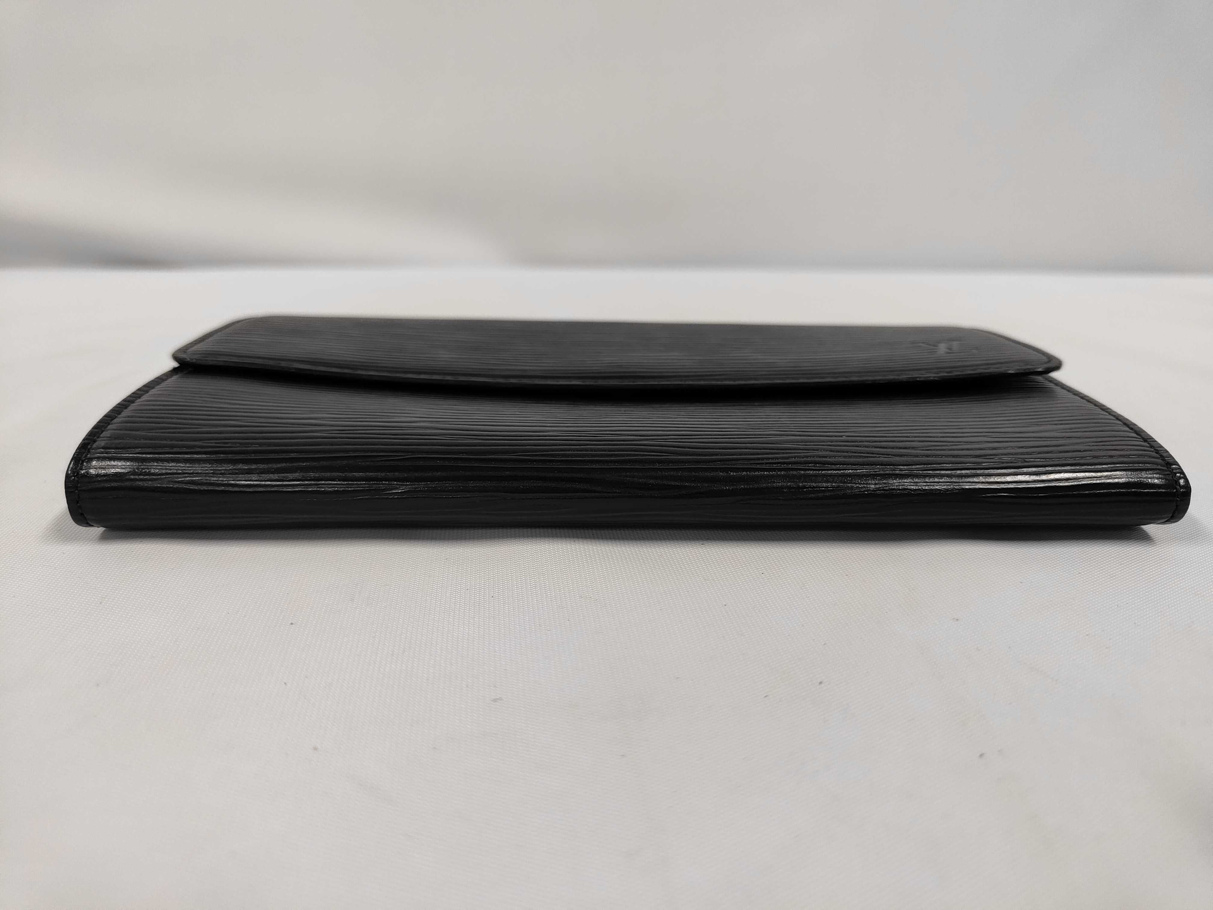 Epi Pochette Portemonnaie Credit Noir MI0991 Wallet — view 3