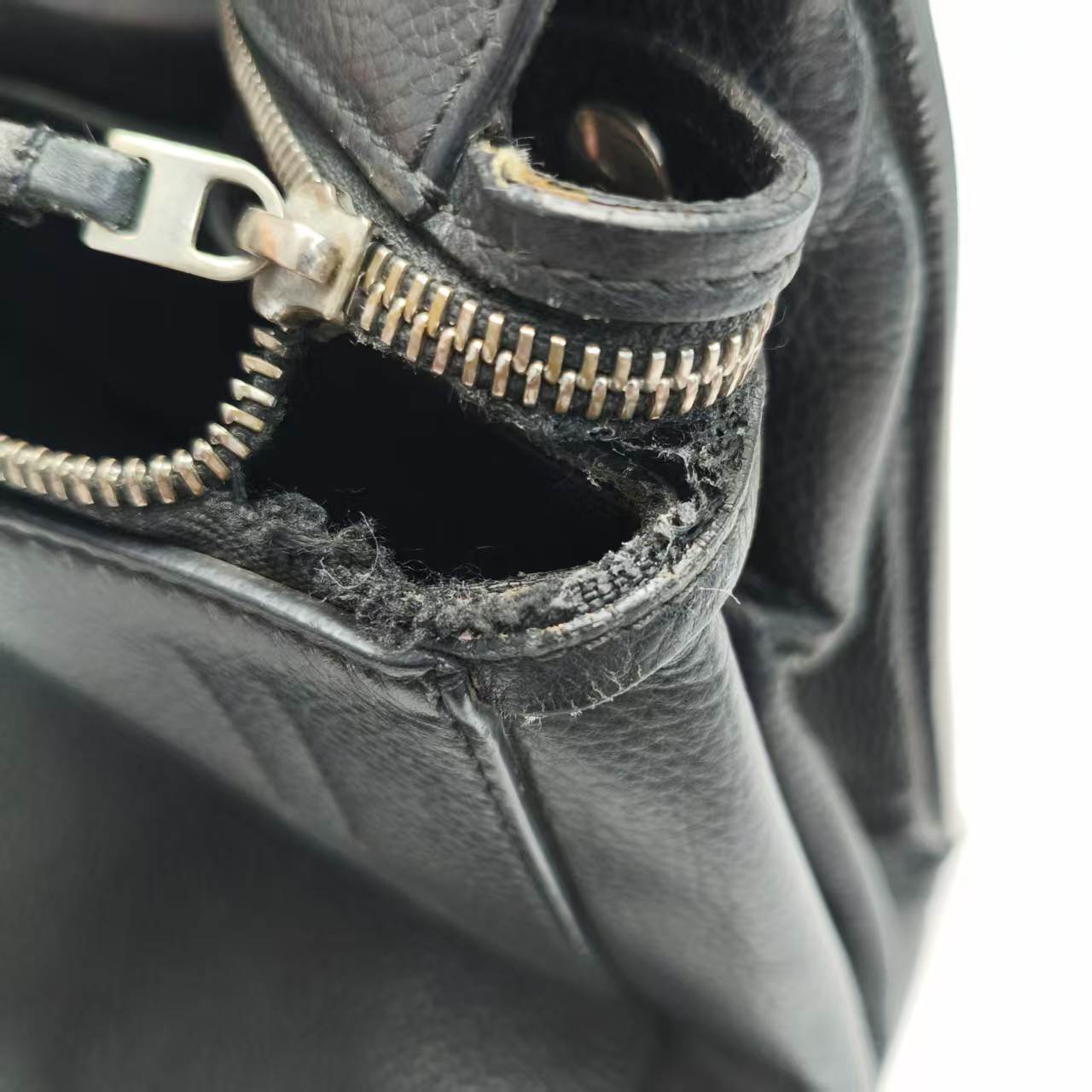 【*Shipped from: China*】CELINE Leather Handbag — view 10