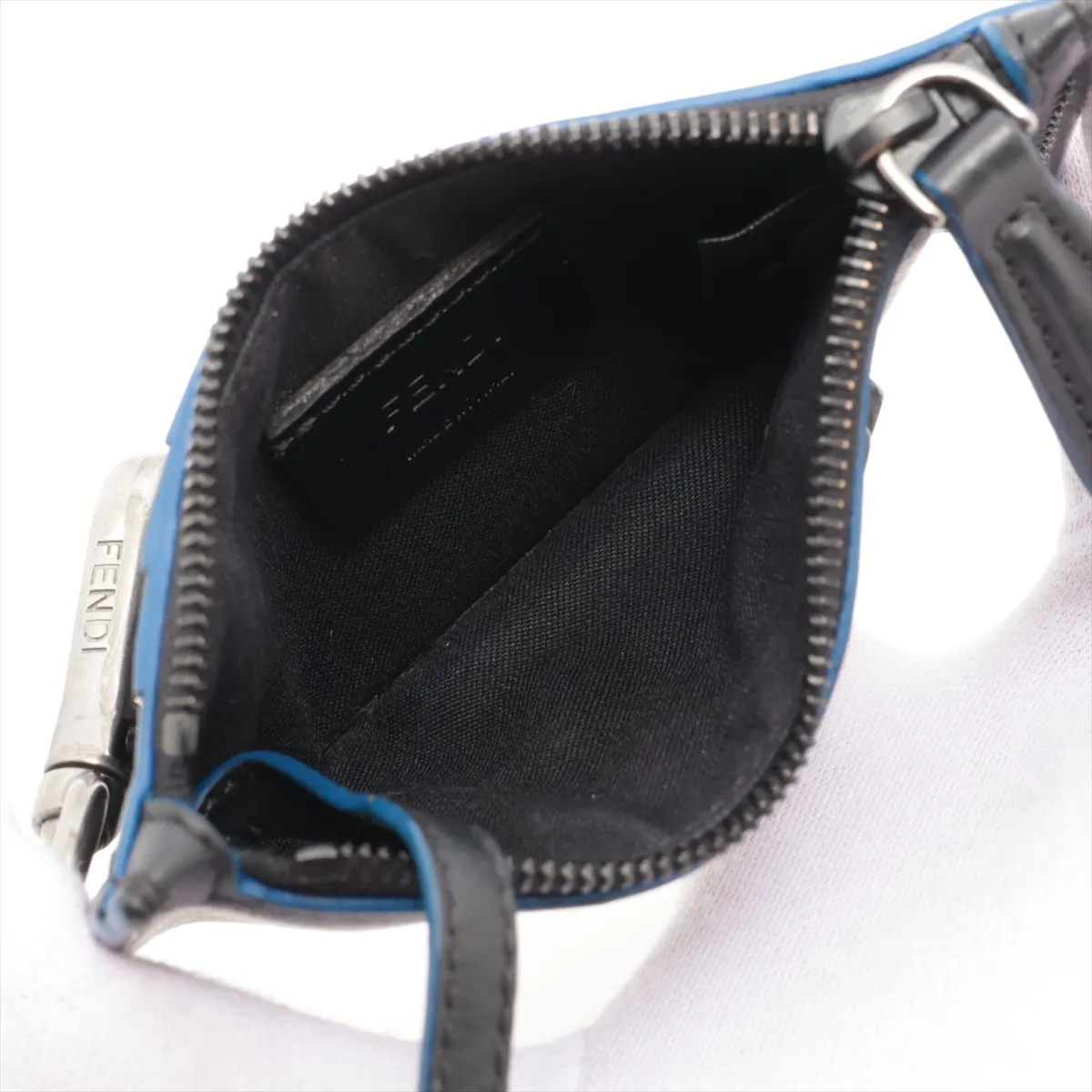 7AR534 Leather Coin Case, Black — view 3