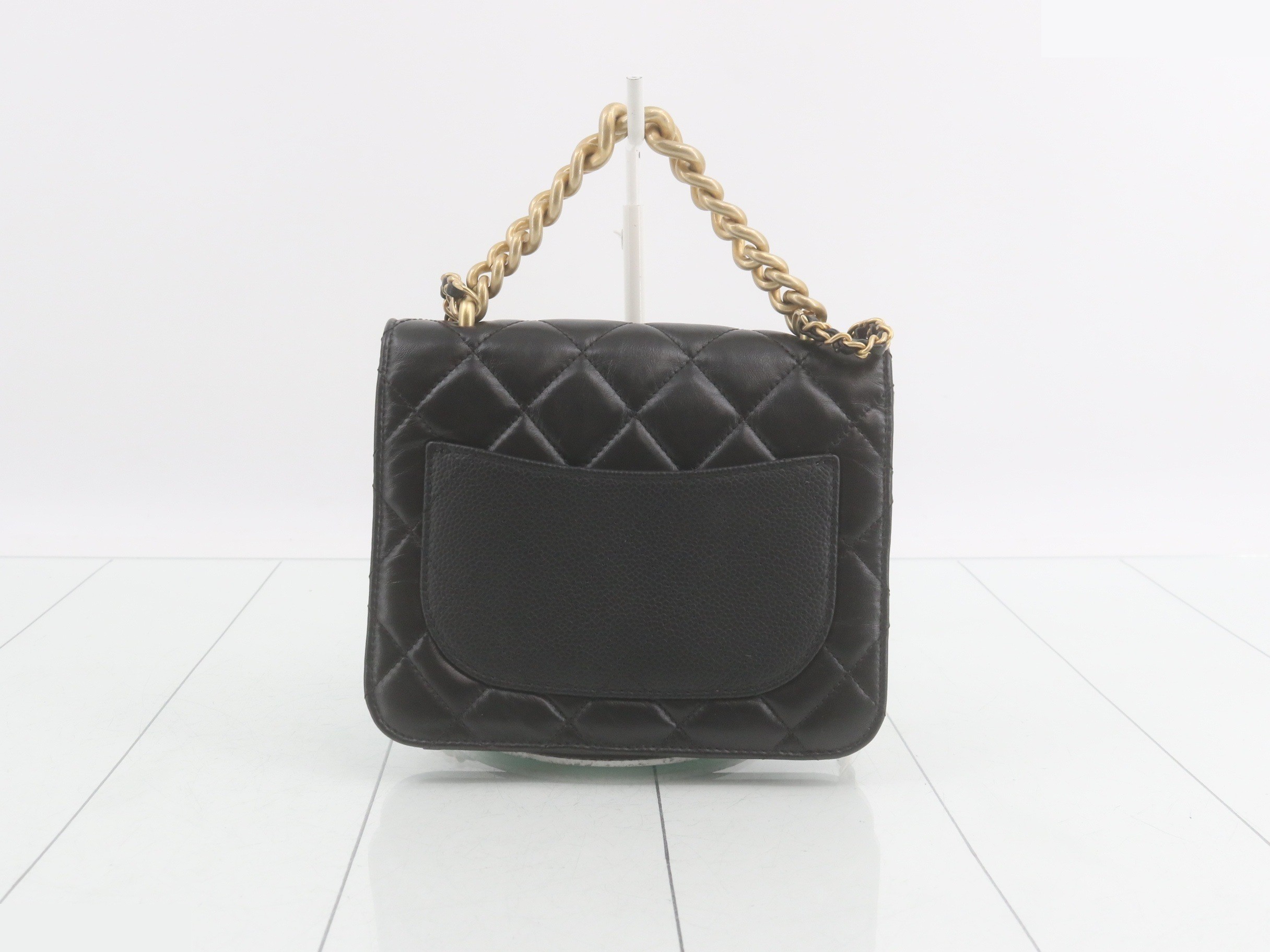 Matelassé Chain Handbag/Shoulder Bag (2-Way) — view 2