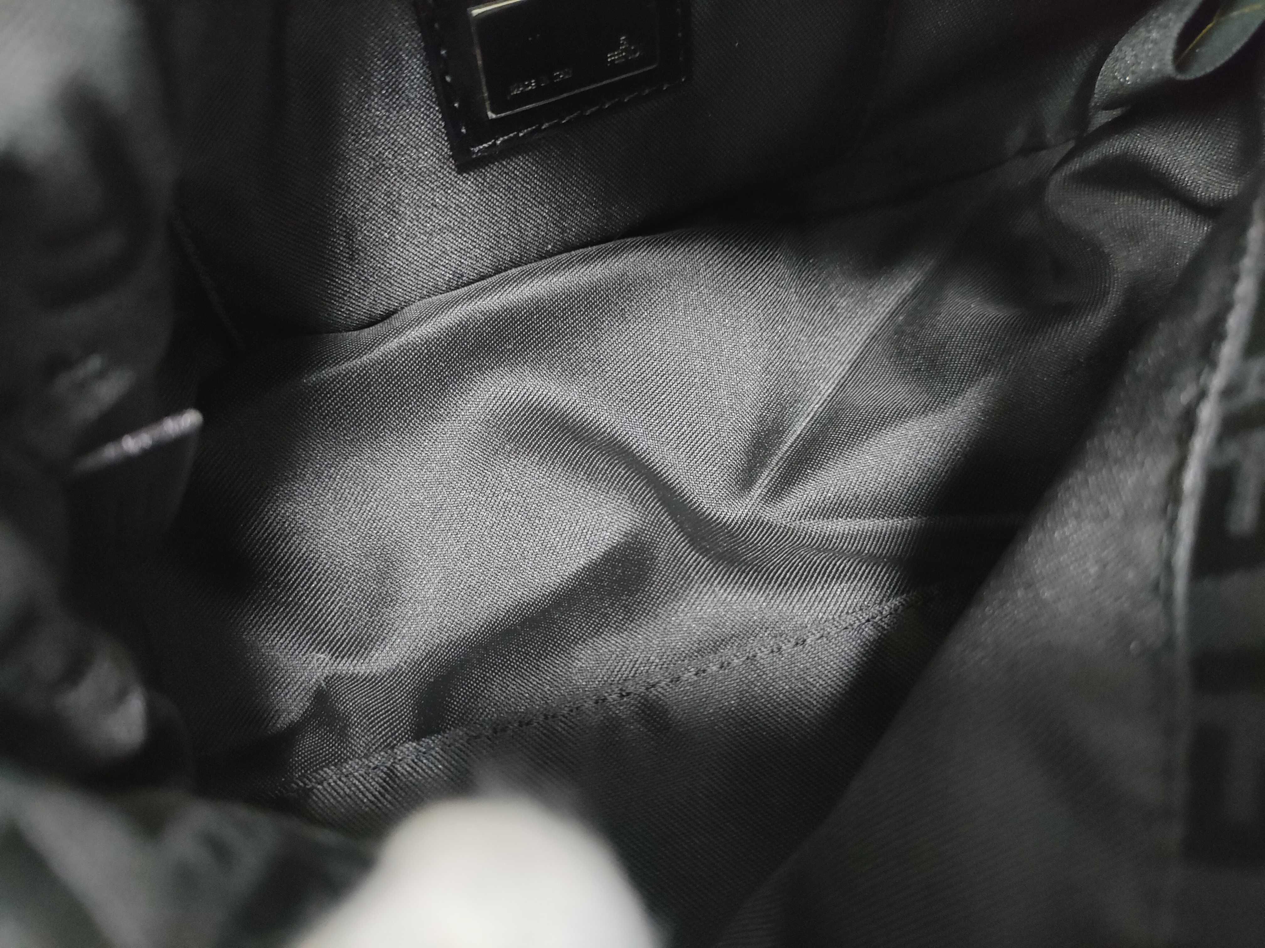 Mamma Bucket Zucchino Shoulder Bag — view 12