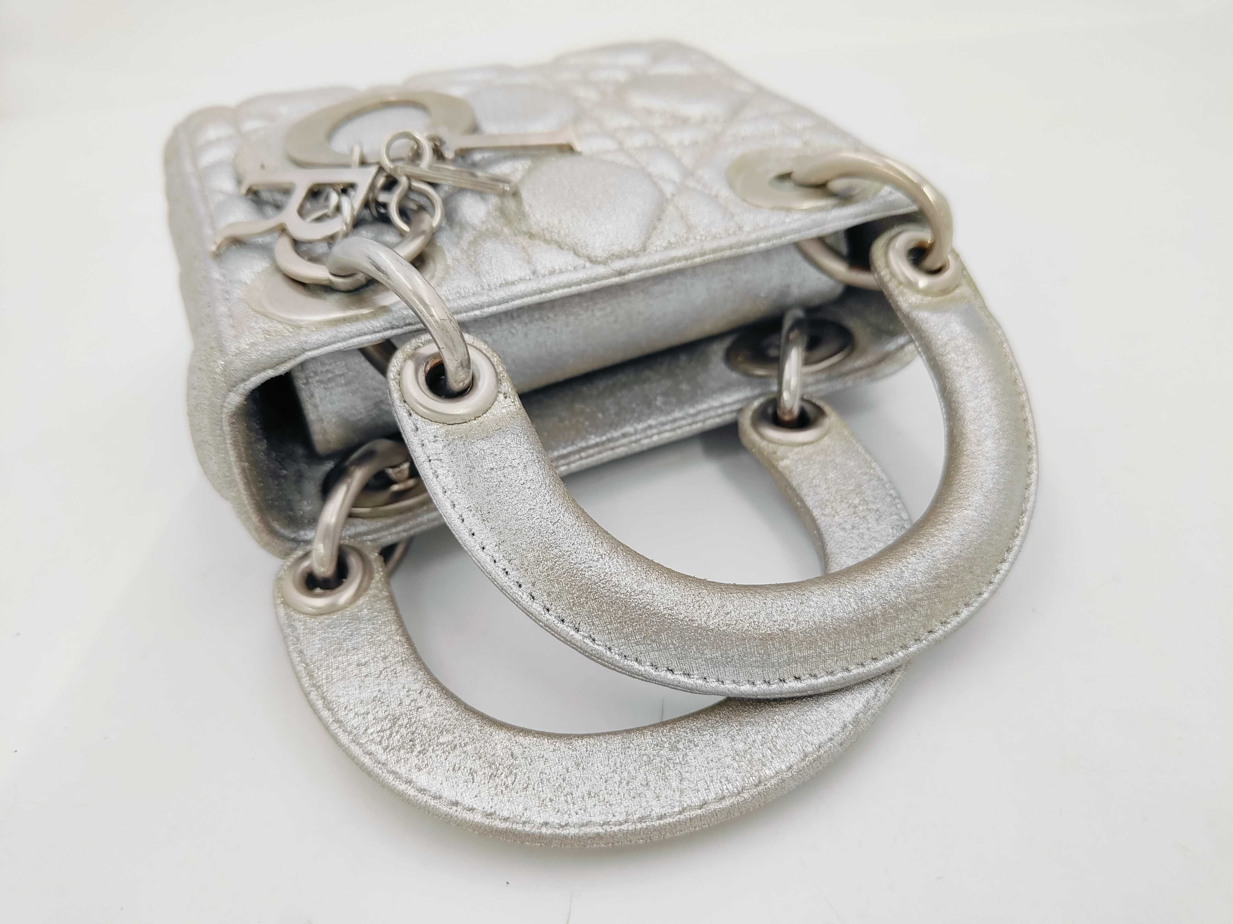 handbag — view 3