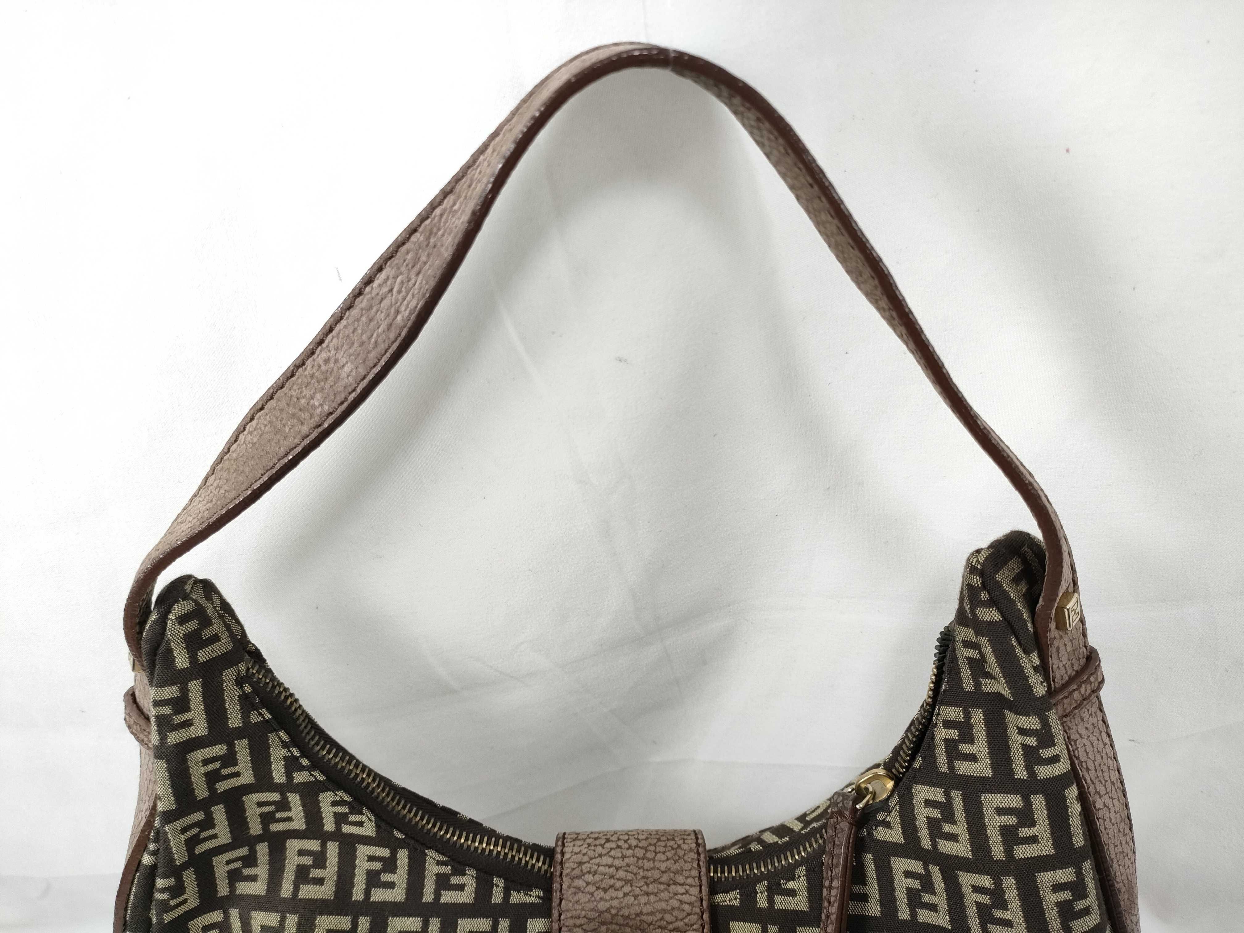 shoulder bag — view 3