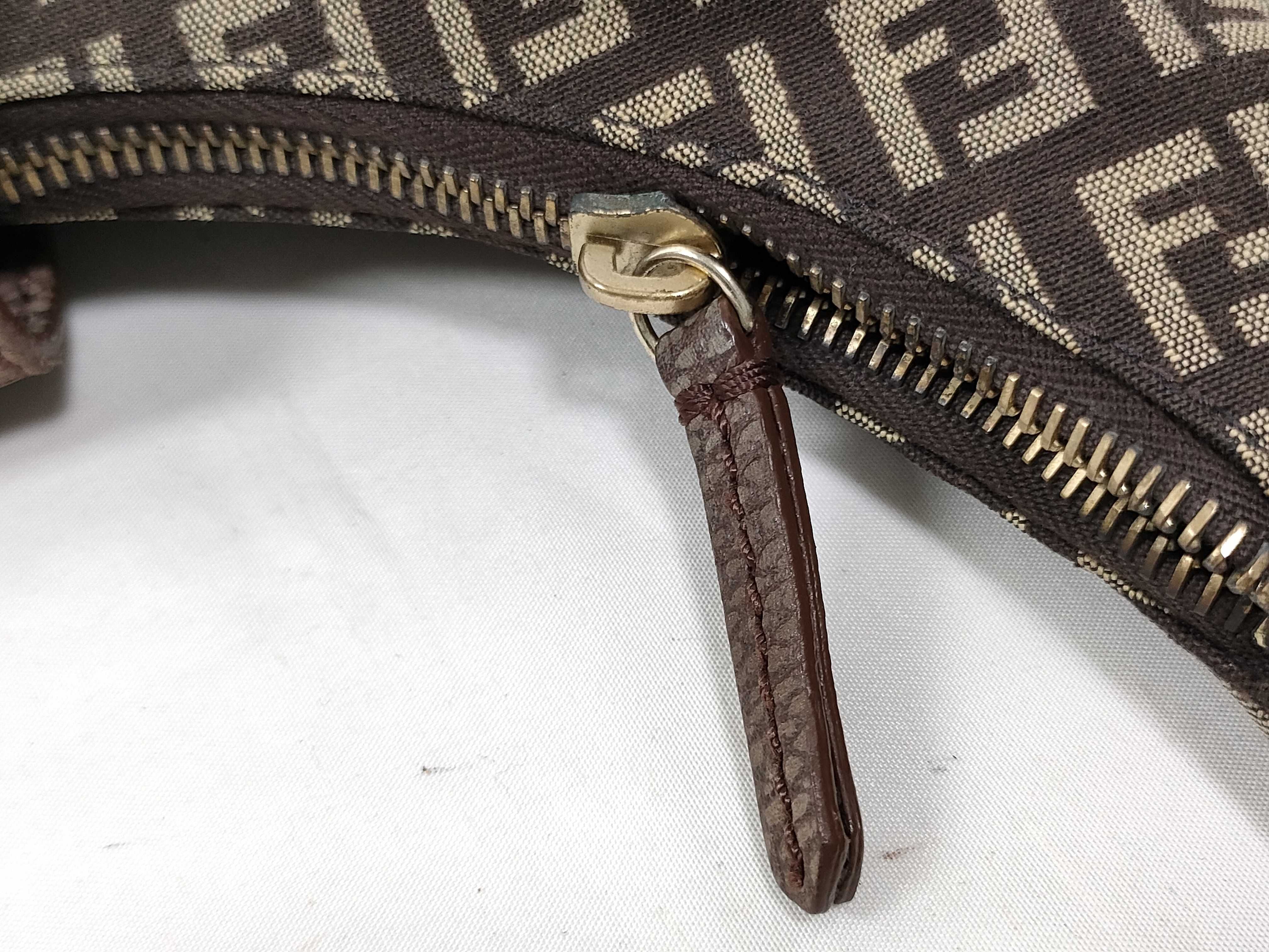 shoulder bag — view 7