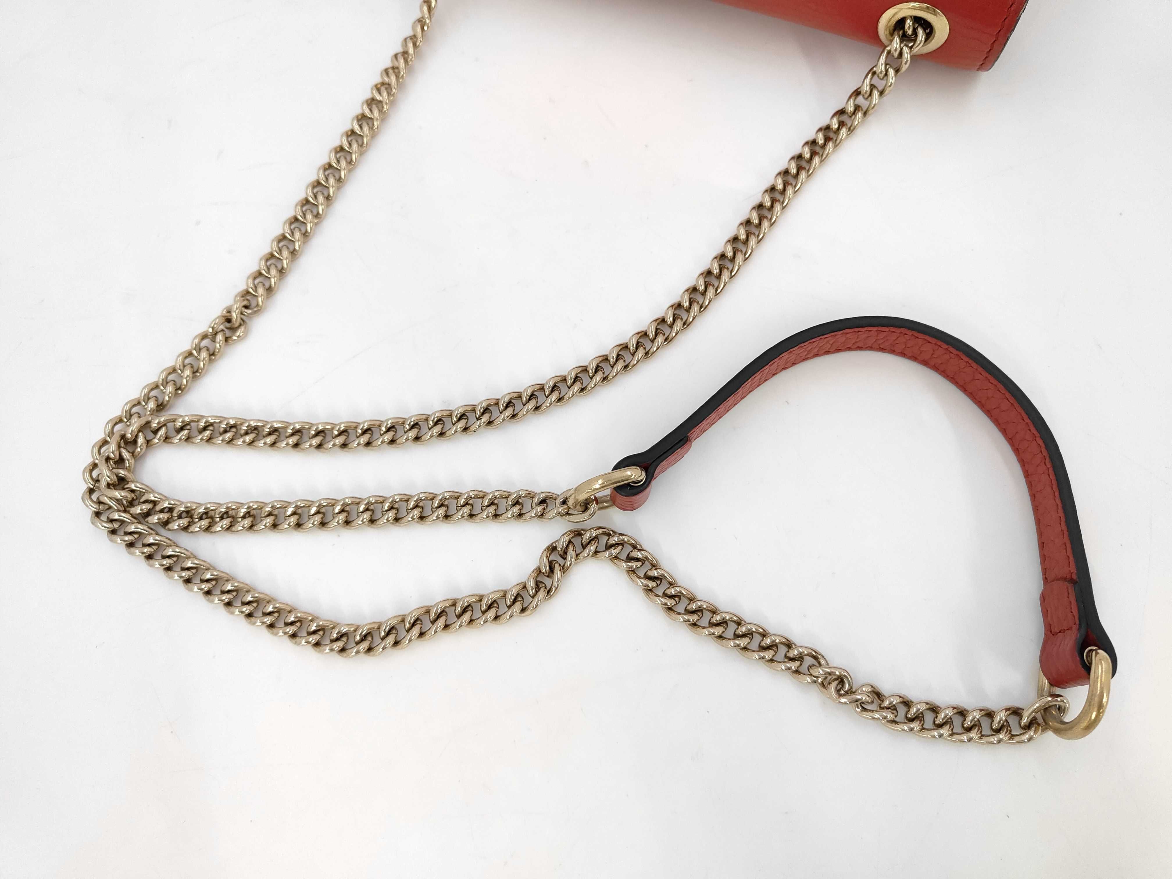 Chain Shoulder Bag — view 4