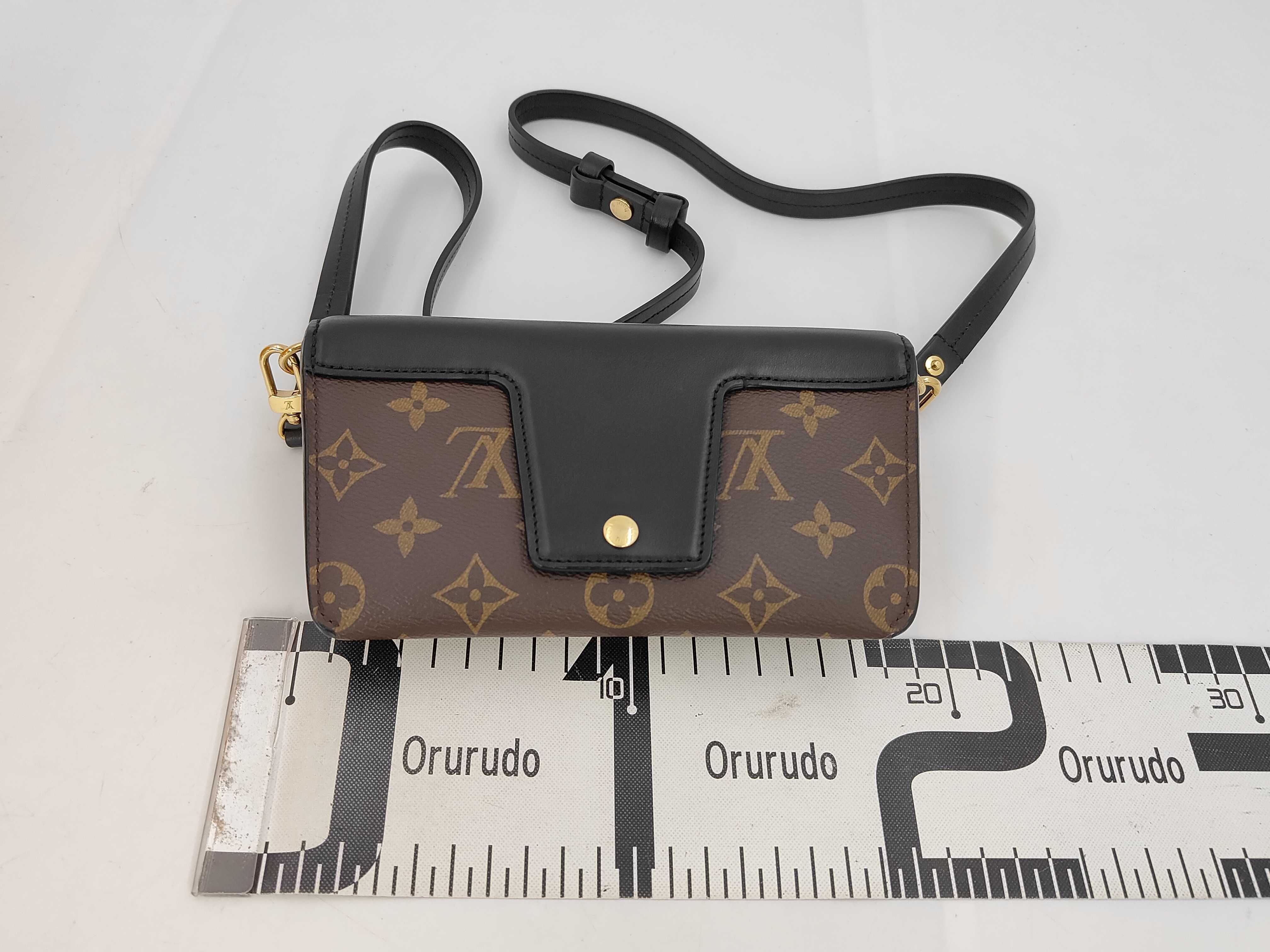 Monogram Louis Vuitton Monogram Padlock-on-Strap IC Chip Shoulder Bag / M80559 — view 2