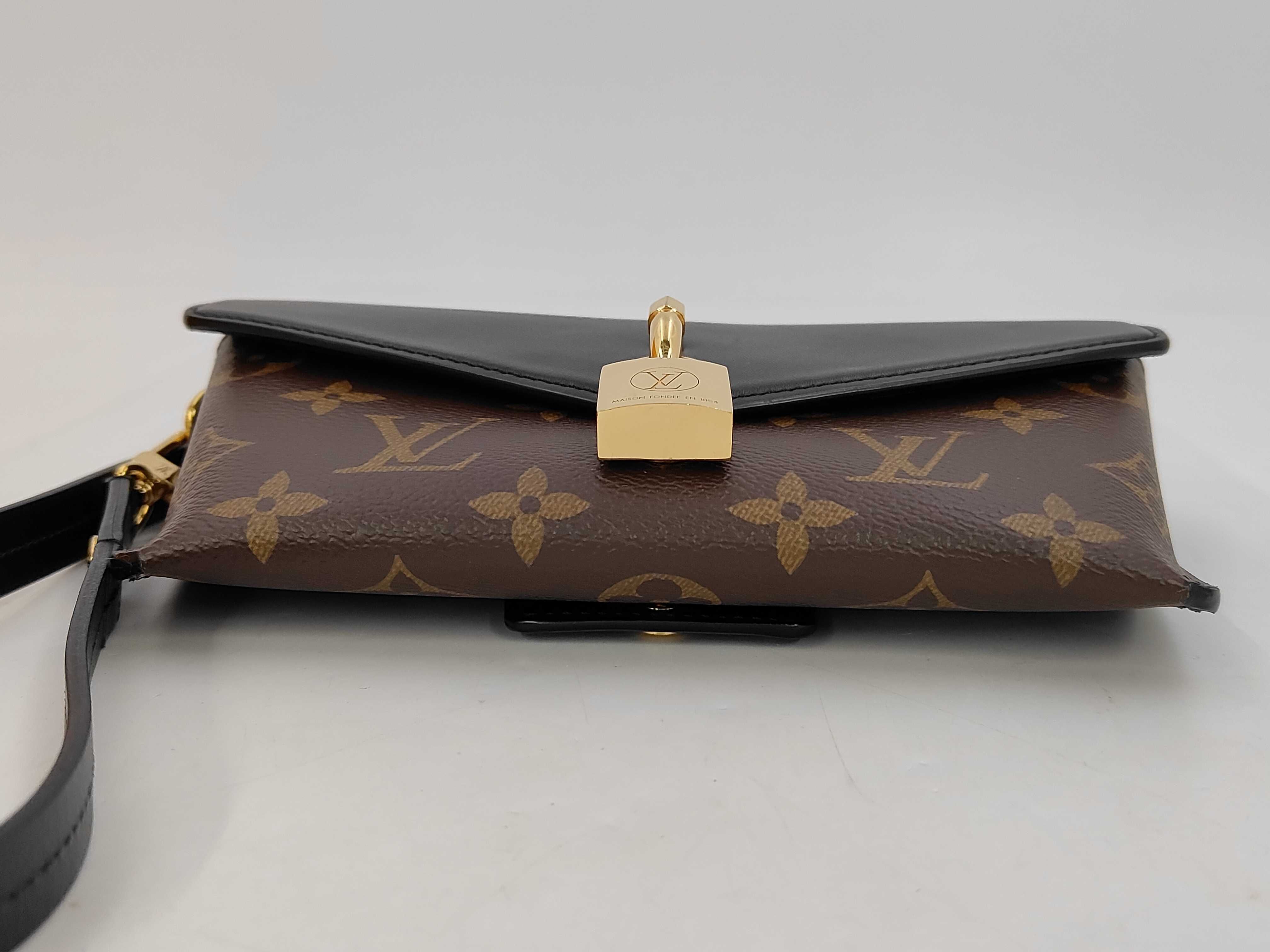 Monogram Louis Vuitton Monogram Padlock-on-Strap IC Chip Shoulder Bag / M80559 — view 7